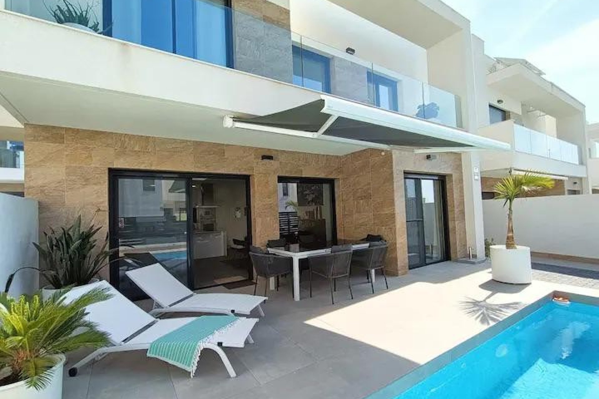 Segunda mano - Villa -
Los Montesinos - Costa Blanca