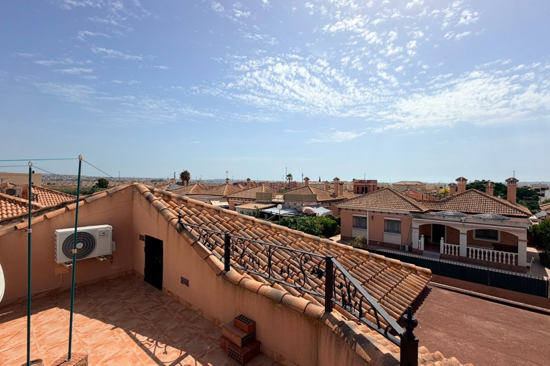 Segunda mano - Villa -
Los Montesinos - Costa Blanca