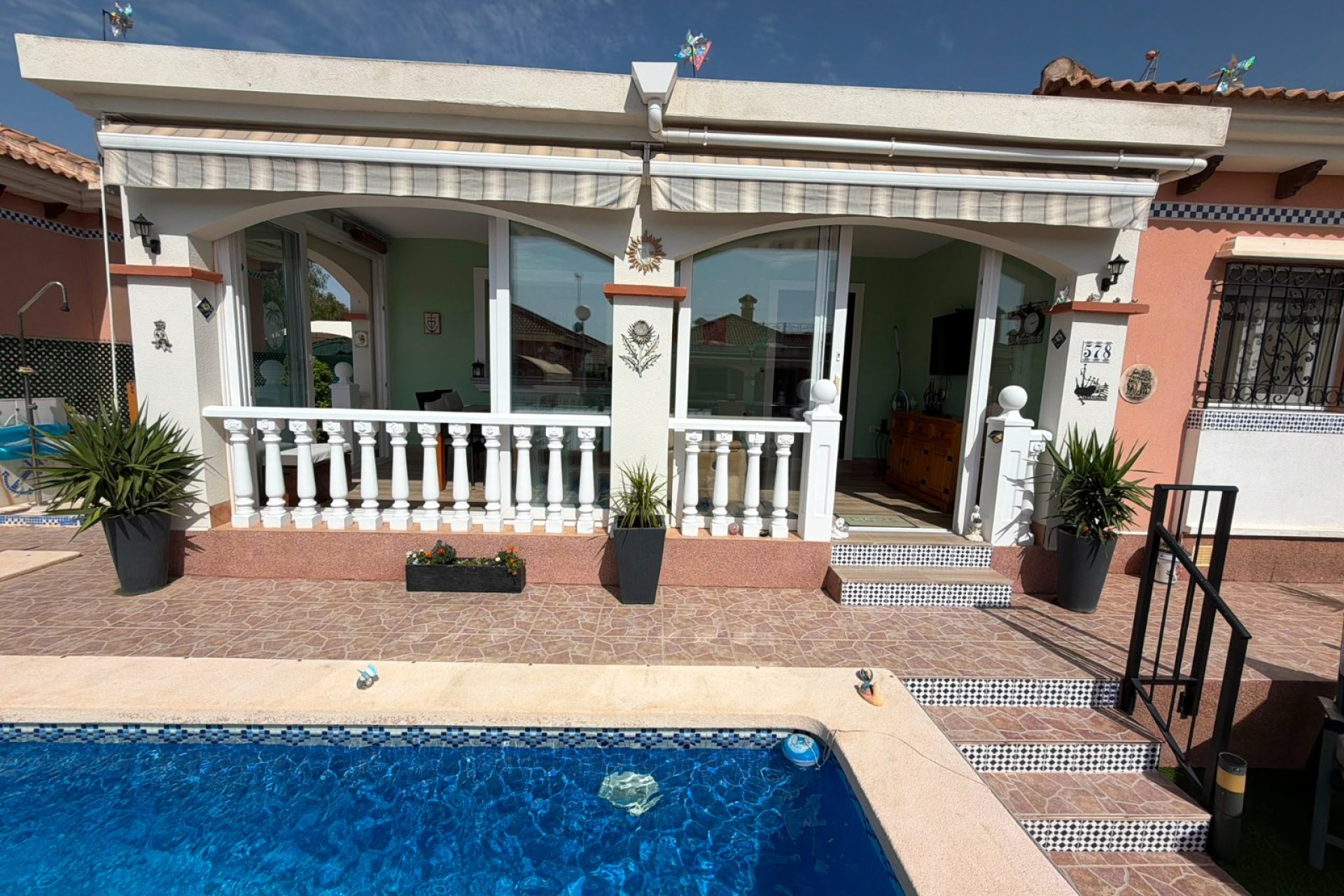 Segunda mano - Villa -
Los Montesinos - Costa Blanca