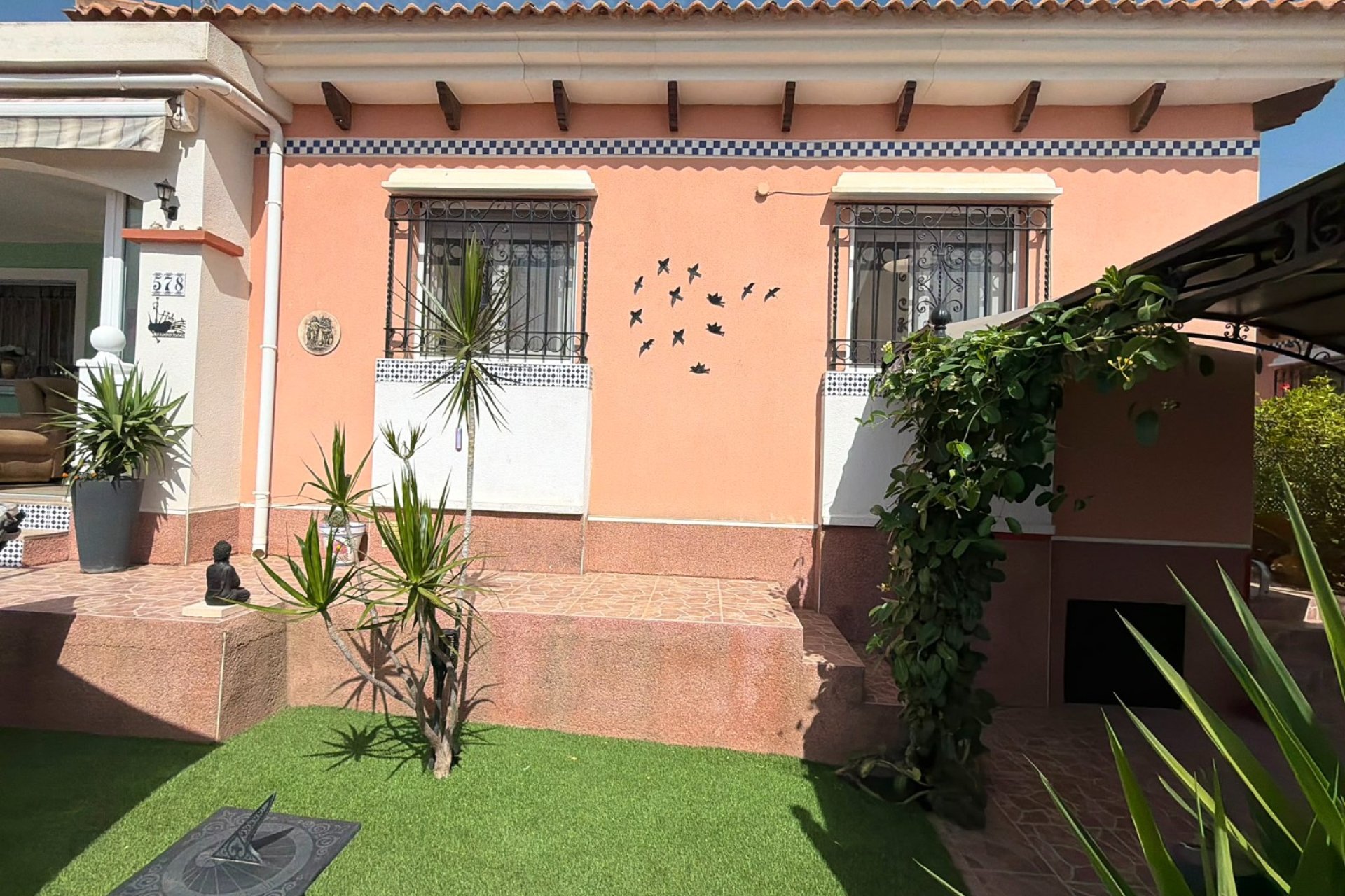 Segunda mano - Villa -
Los Montesinos - Costa Blanca