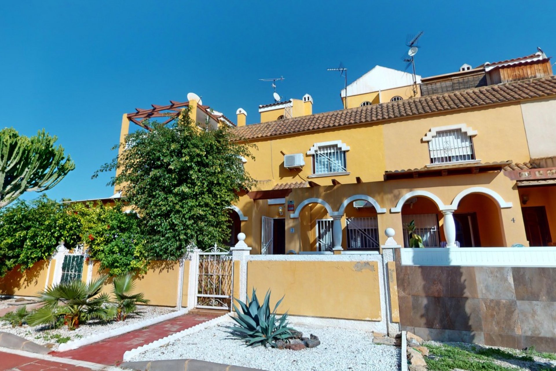 Segunda mano - Villa -
Los Narejos - Costa Calida