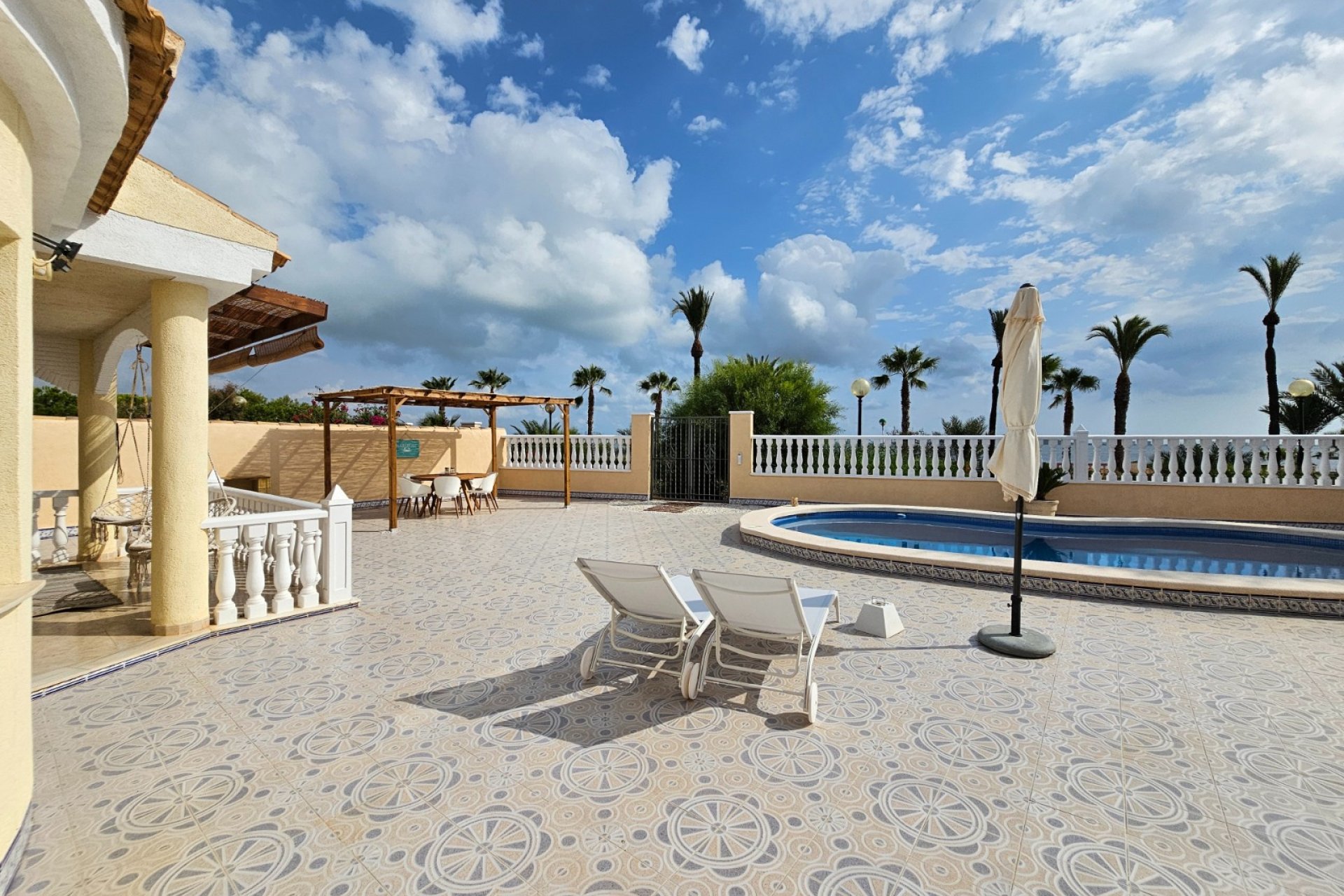 Segunda mano - Villa -
Los Urrutias - Costa Calida
