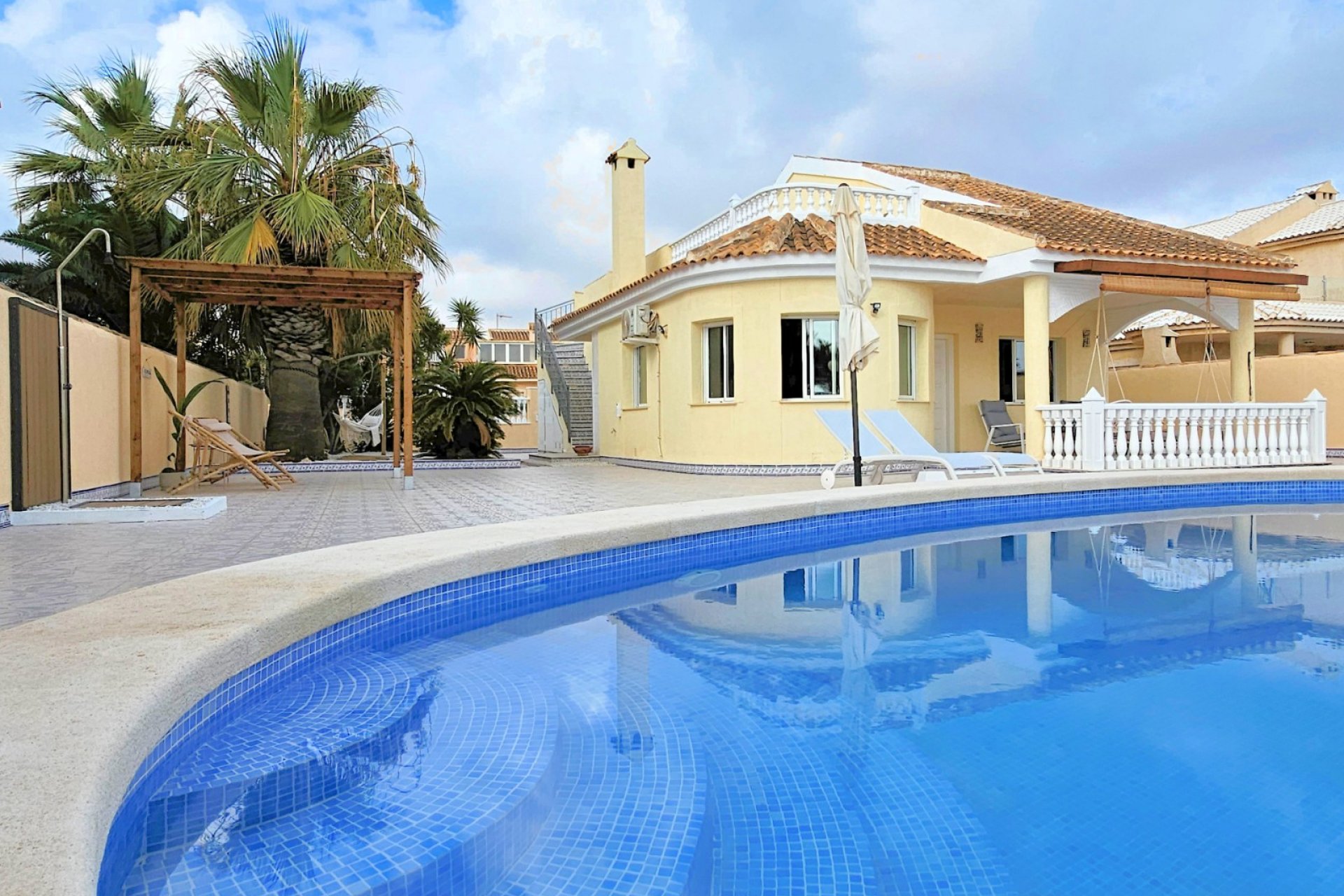 Segunda mano - Villa -
Los Urrutias - Costa Calida