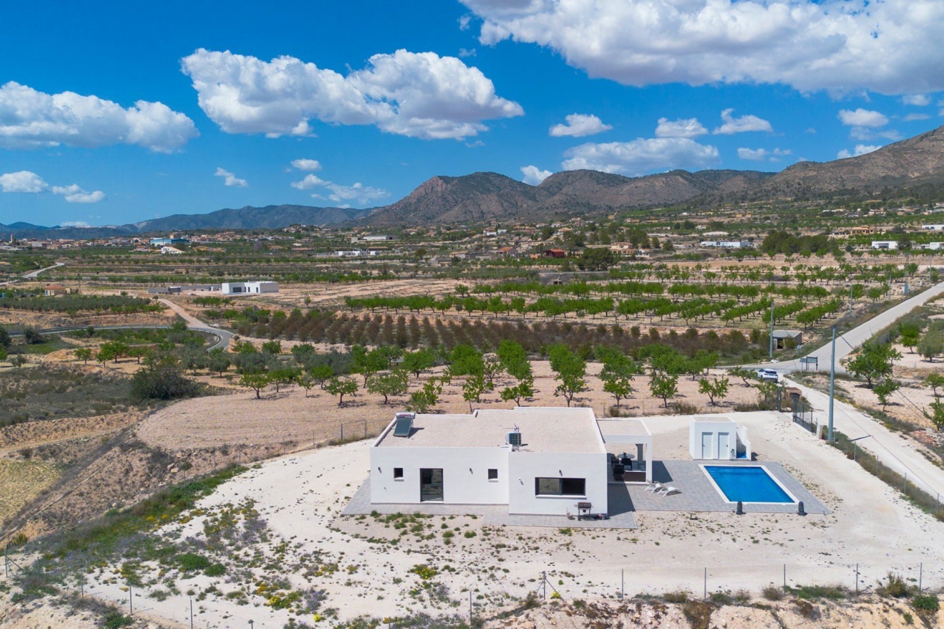 Segunda mano - Villa -
Macisvenda - Inland