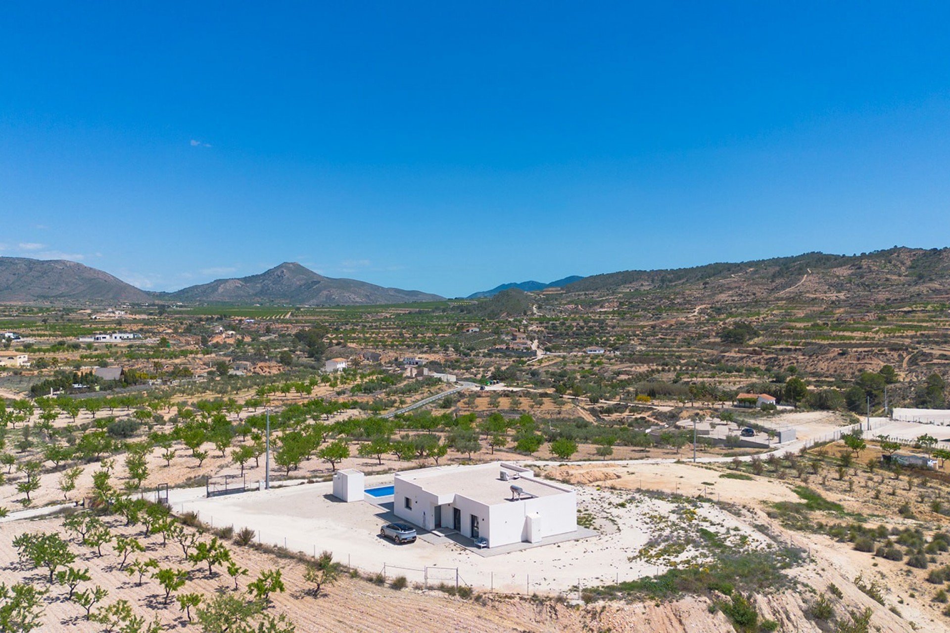 Segunda mano - Villa -
Macisvenda - Inland