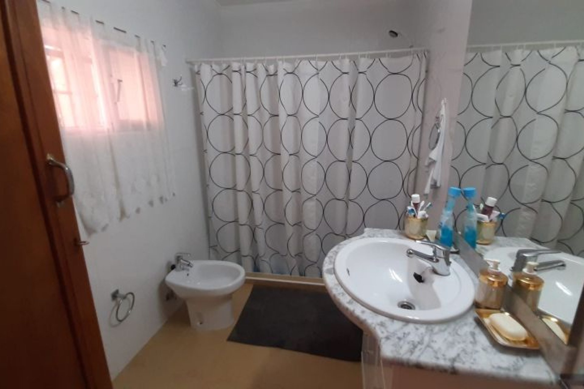 Segunda mano - Villa -
Macisvenda - Inland