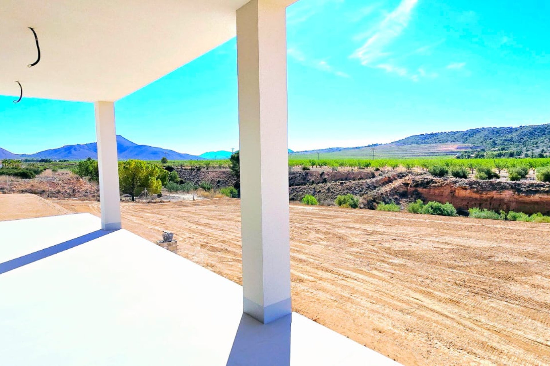 Segunda mano - Villa -
Macisvenda - Inland