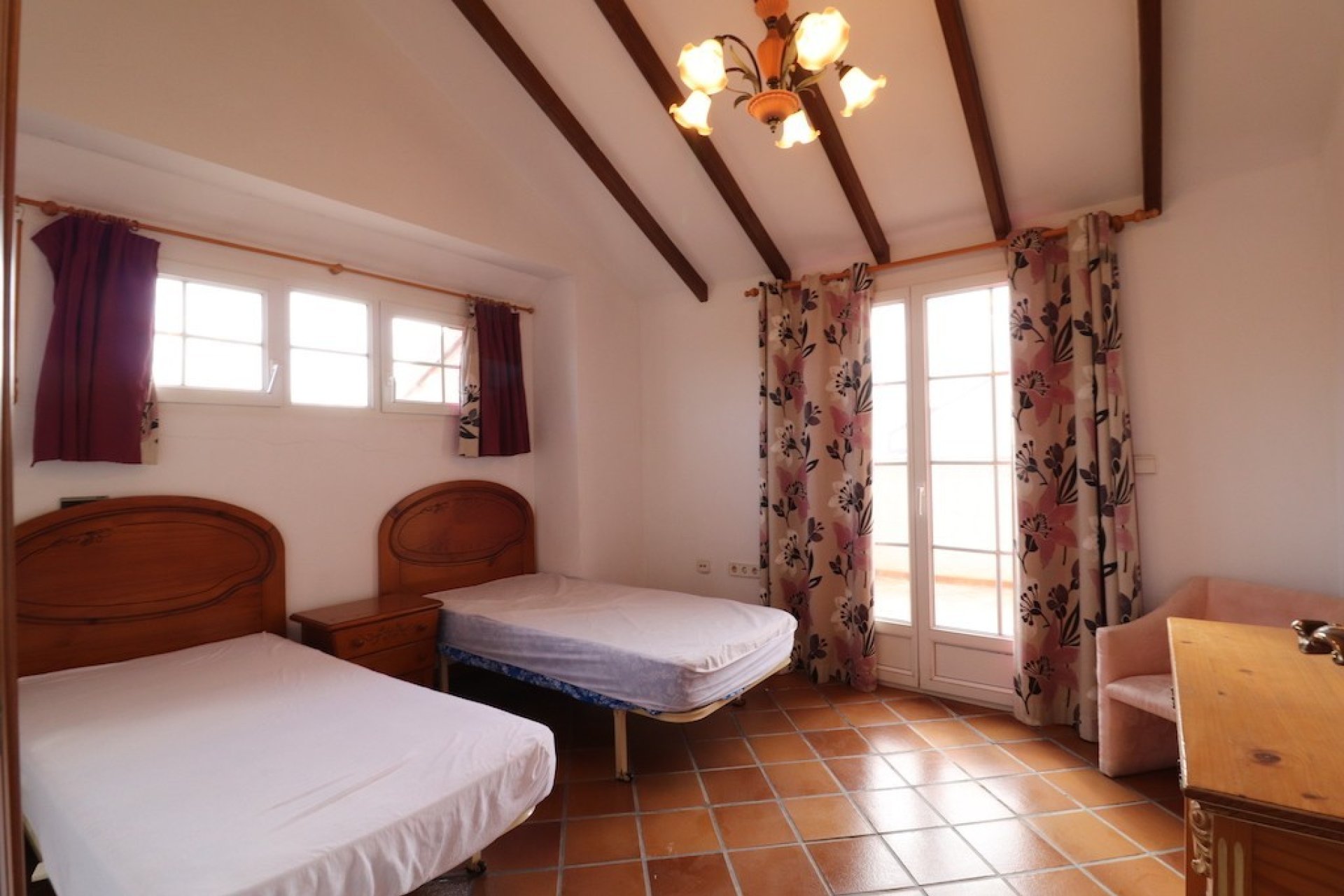 Segunda mano - Villa -
Mil Palmeras - Costa Blanca