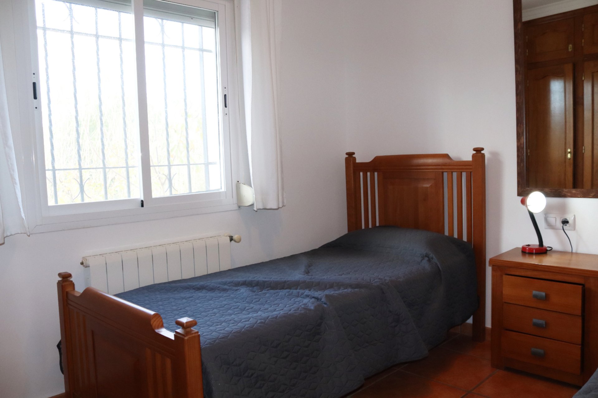 Segunda mano - Villa -
Orba - Inland
