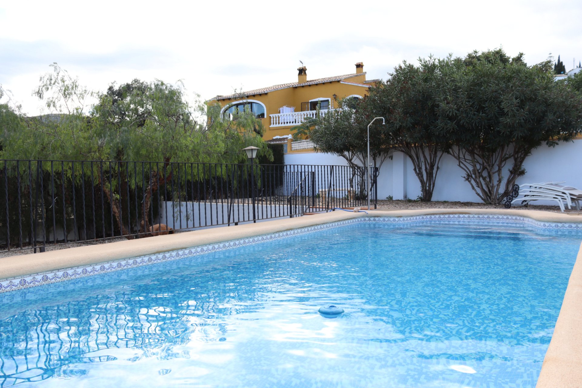Segunda mano - Villa -
Orba - Inland