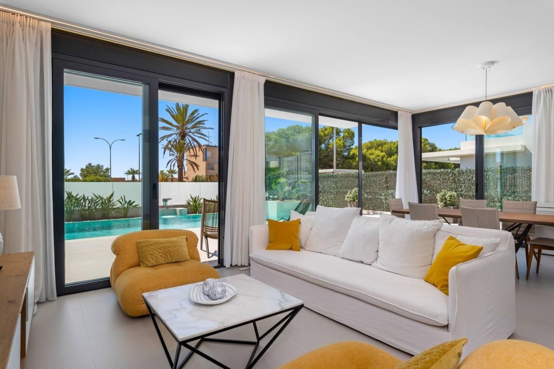 Segunda mano - Villa -
Orihuela Costa - Campoamor