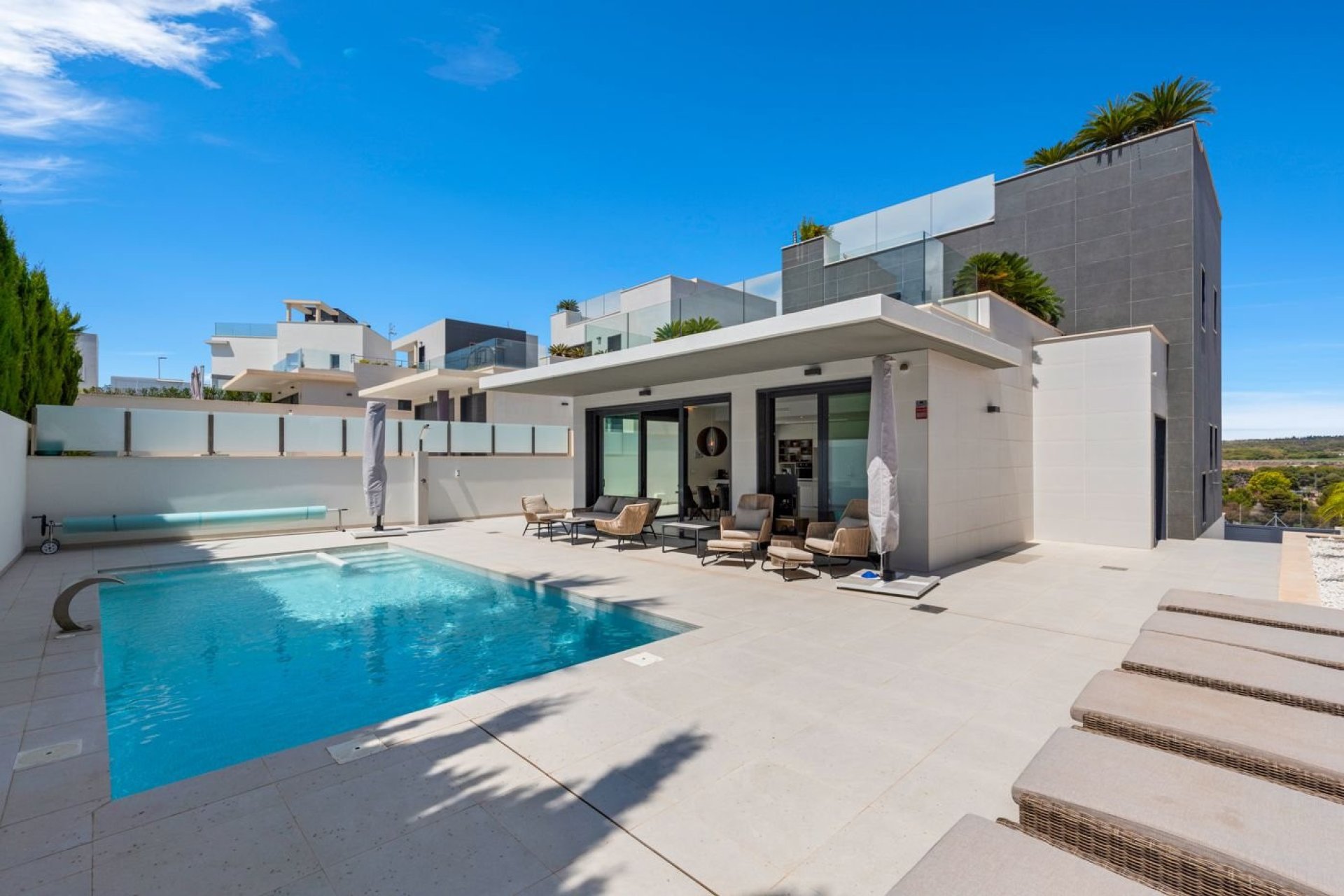 Segunda mano - Villa -
Orihuela Costa - Campoamor