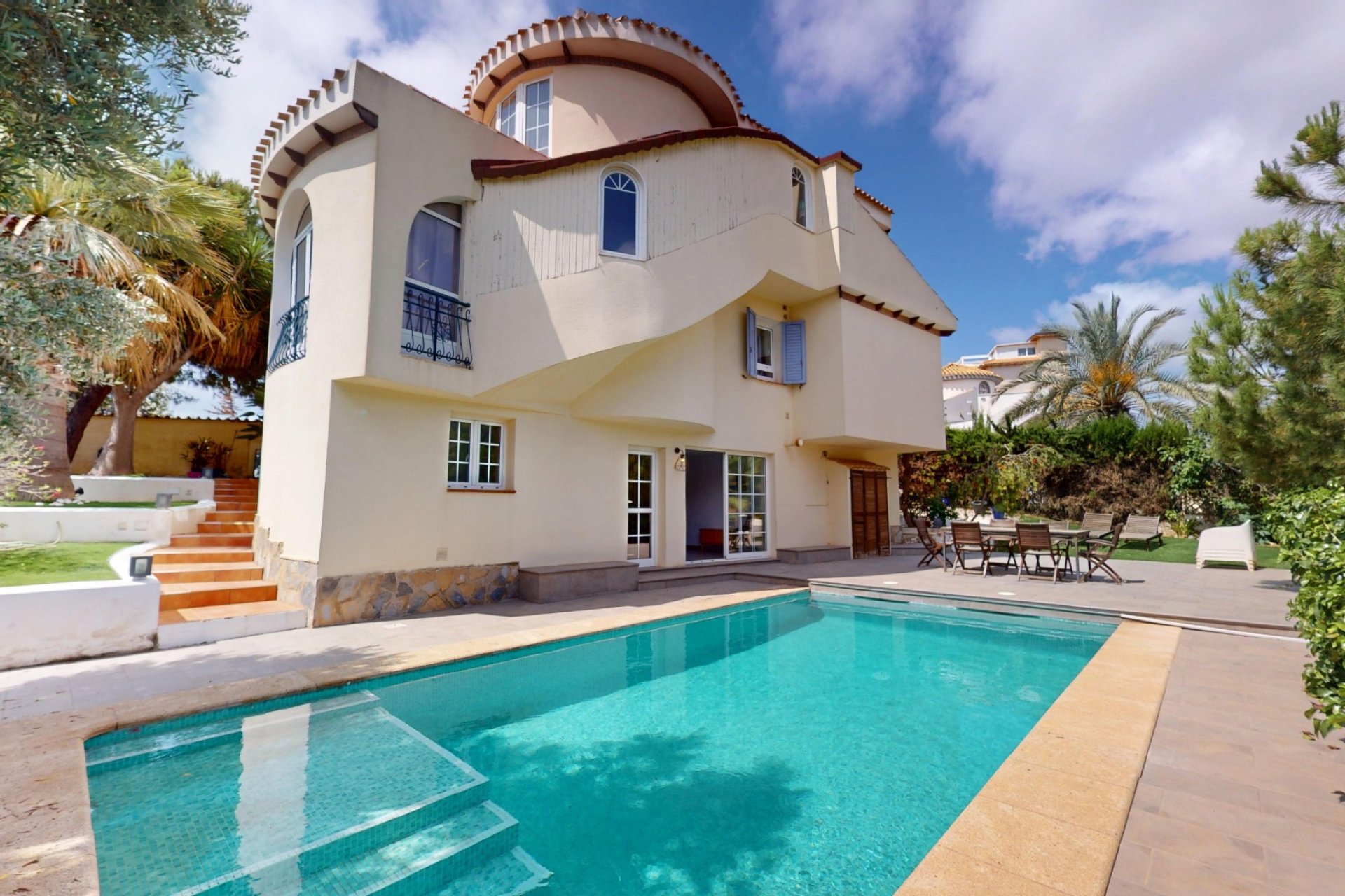 Segunda mano - Villa -
Orihuela Costa - Costa Blanca