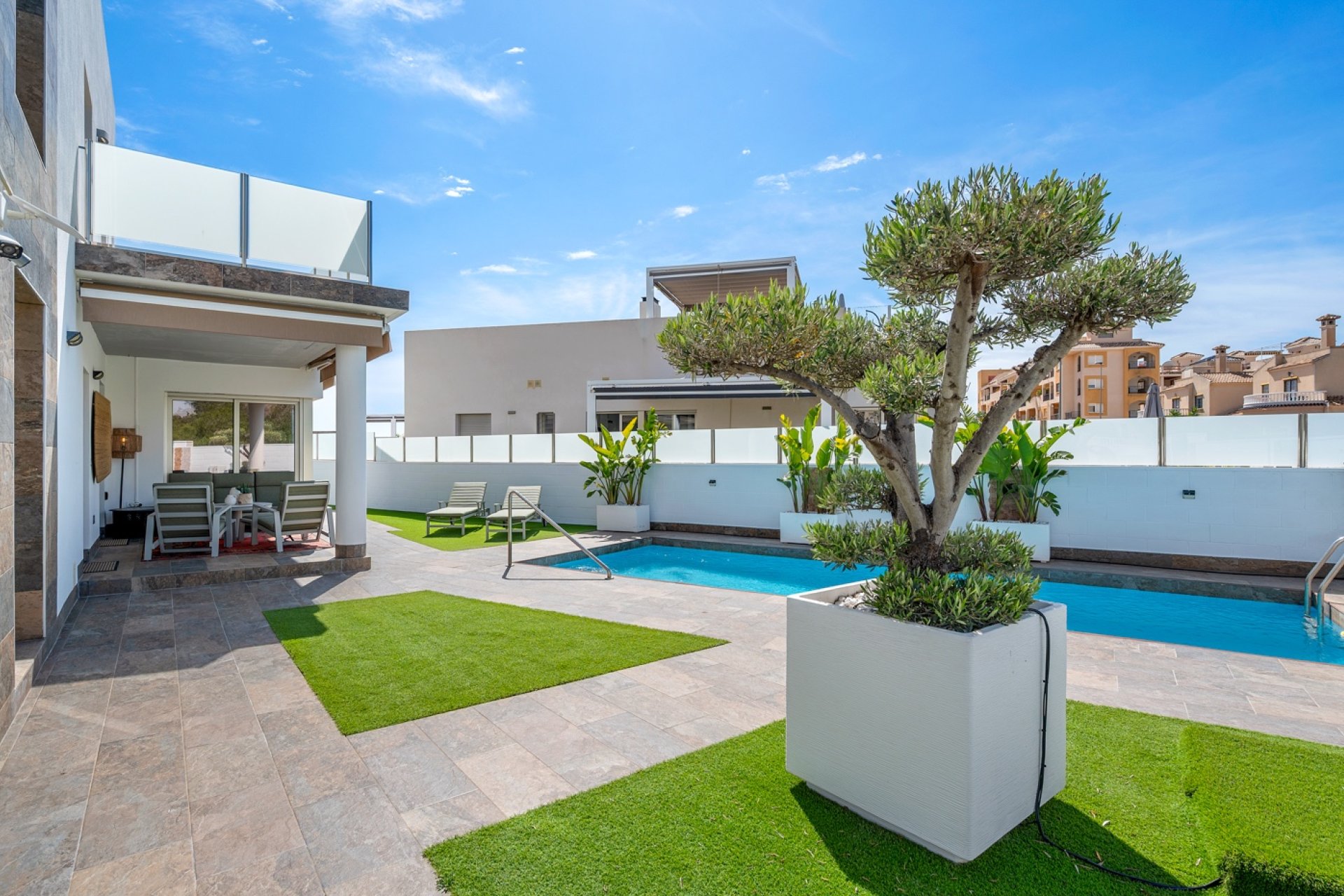 Segunda mano - Villa -
Orihuela Costa - Costa Blanca