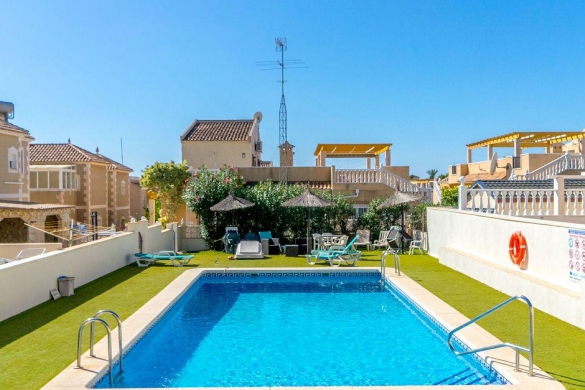 Segunda mano - Villa -
Orihuela Costa - Costa Blanca