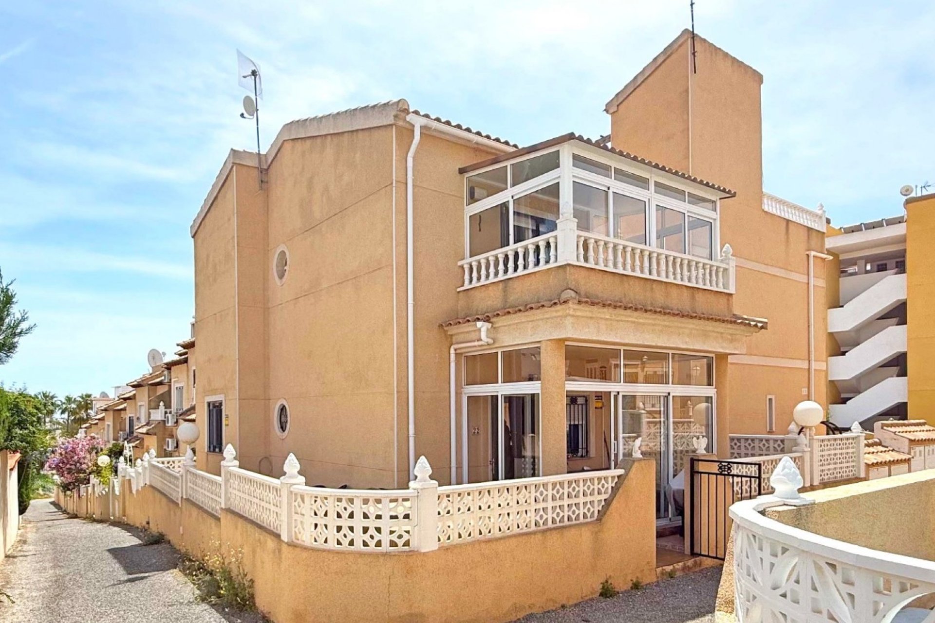 Segunda mano - Villa -
Orihuela Costa - Costa Blanca