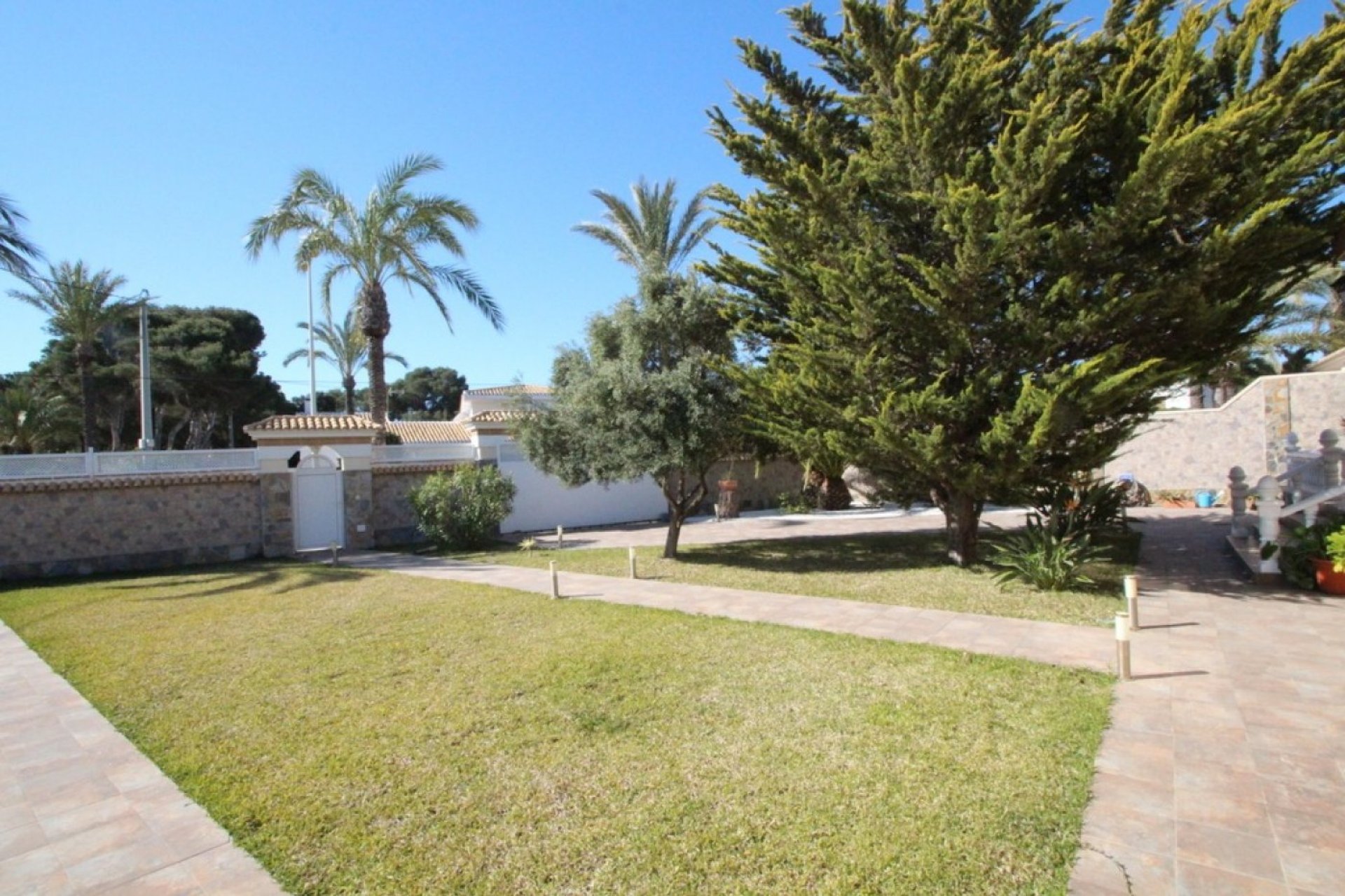 Segunda mano - Villa -
Orihuela Costa - Costa Blanca