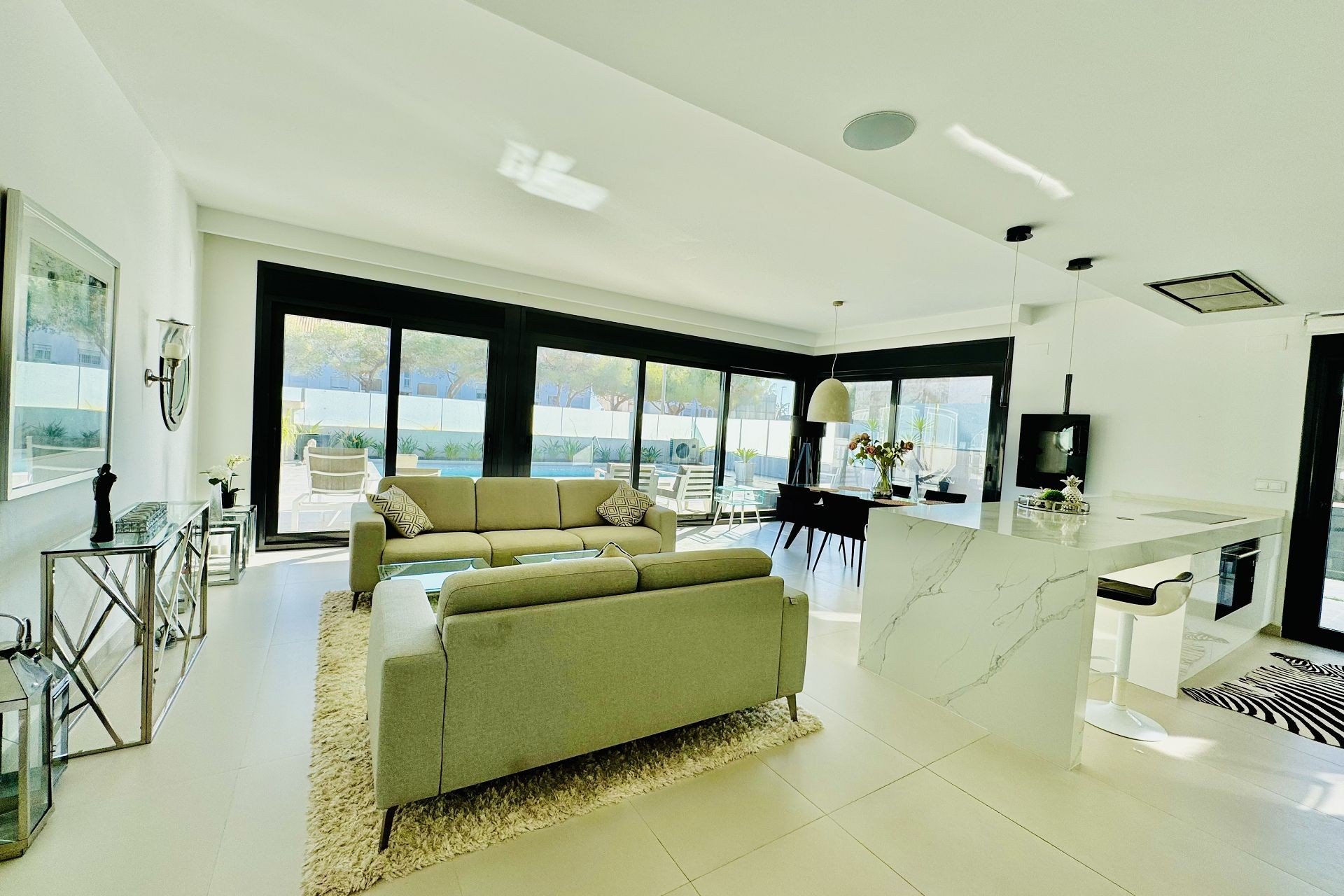 Segunda mano - Villa -
Orihuela Costa - Costa Blanca