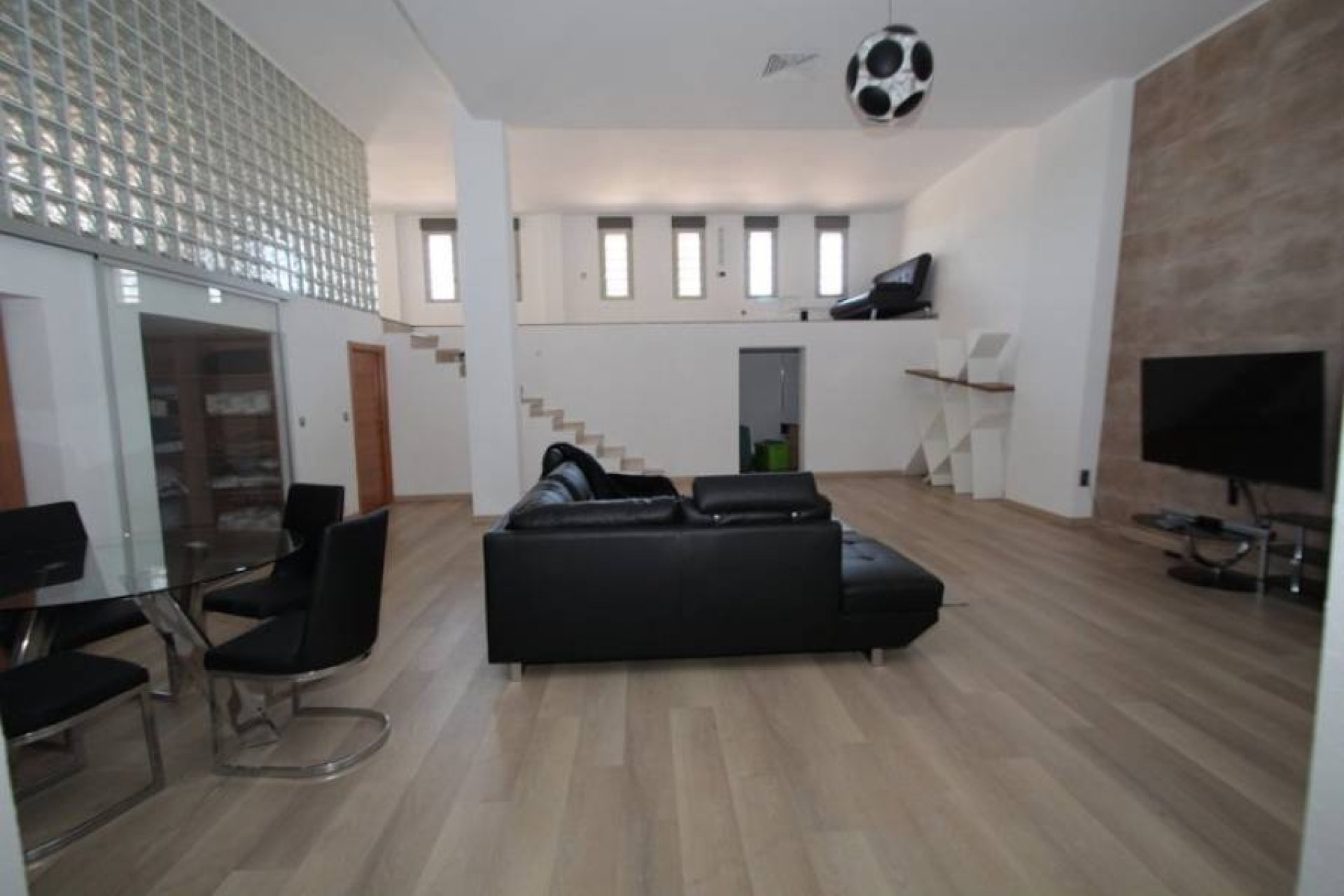 Segunda mano - Villa -
Orihuela Costa - Costa Blanca