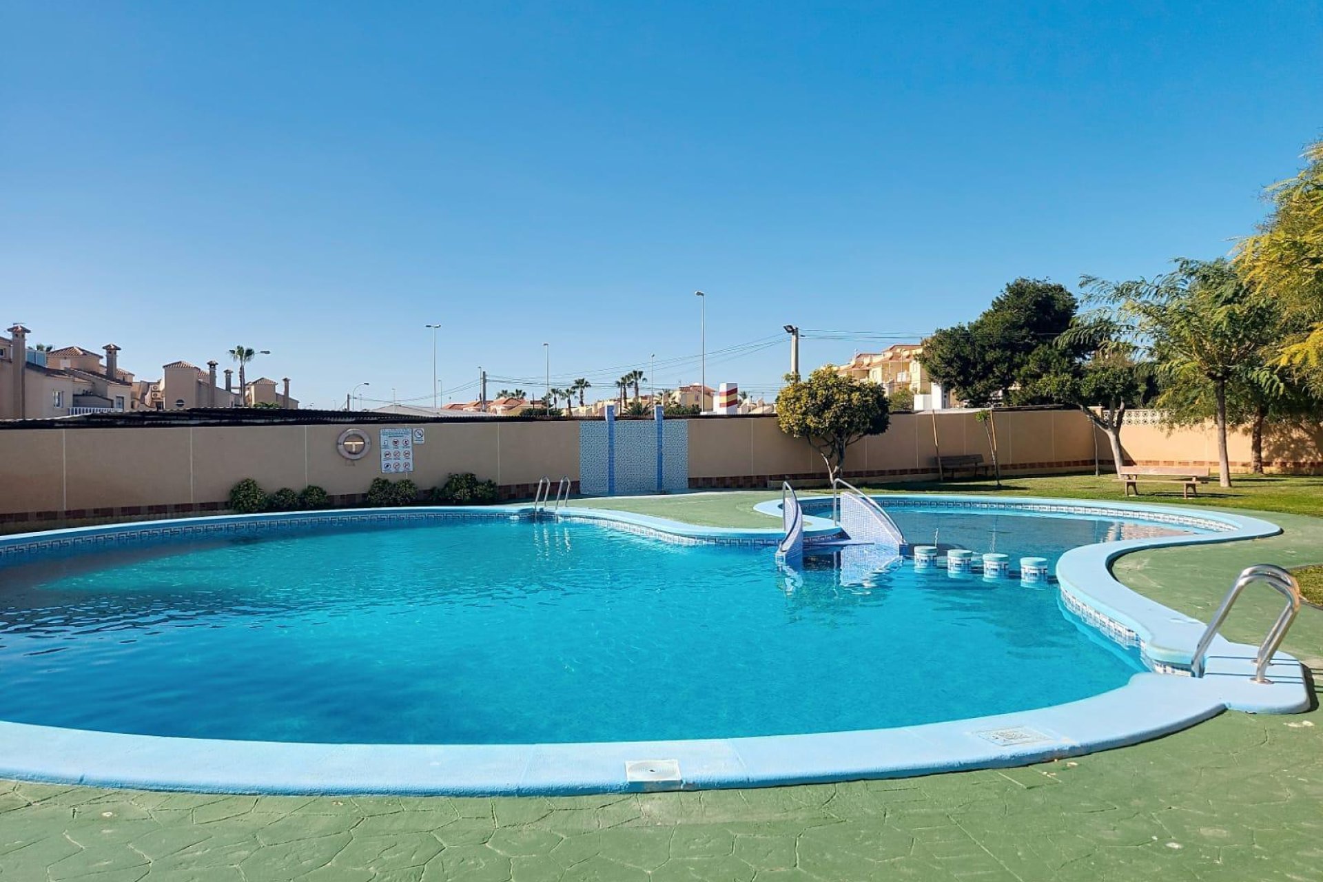 Segunda mano - Villa -
Orihuela Costa - Costa Blanca
