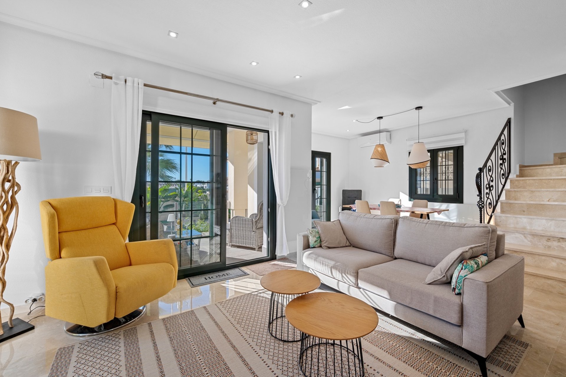 Segunda mano - Villa -
Orihuela Costa - Costa Blanca