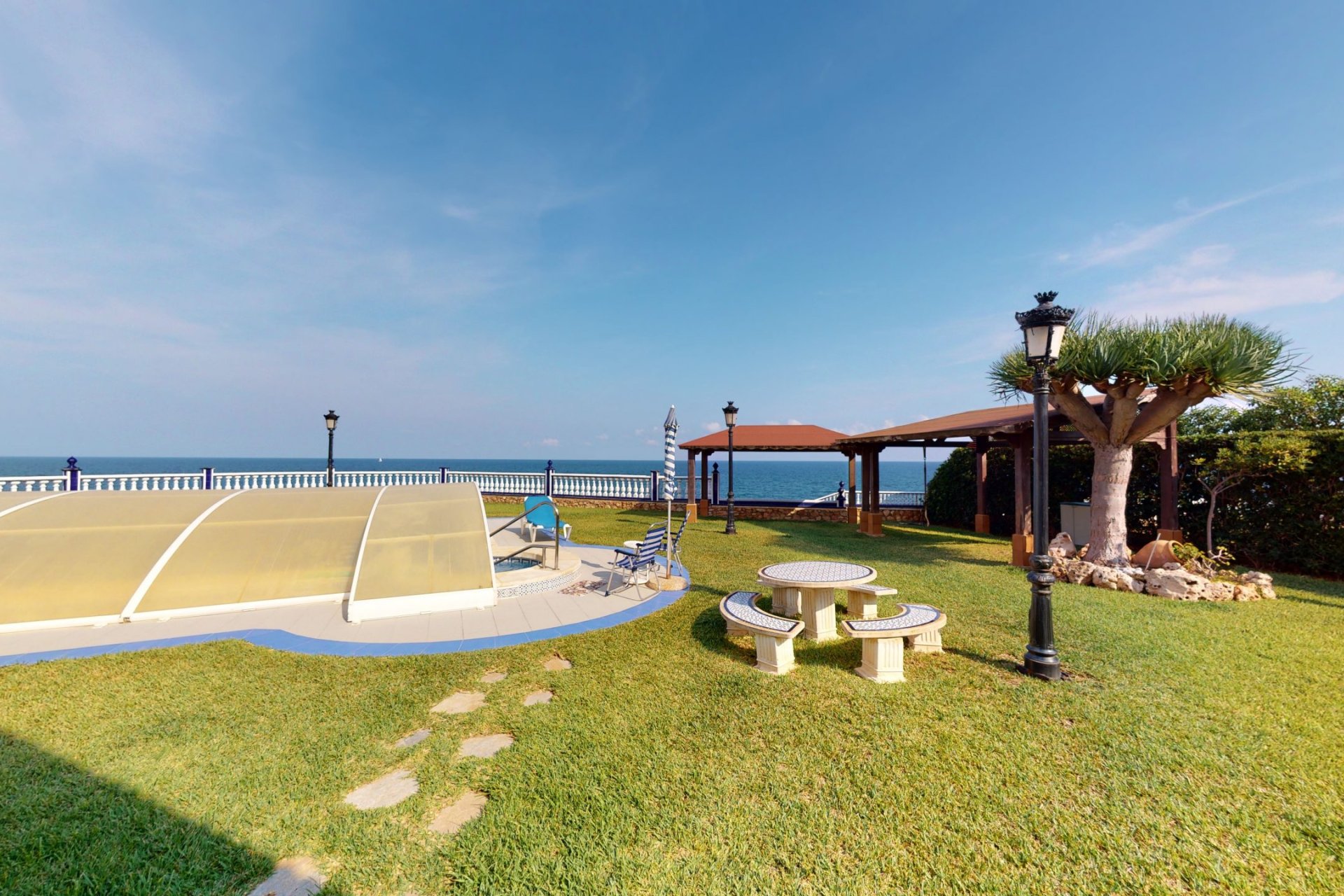 Segunda mano - Villa -
Orihuela Costa - Costa Blanca