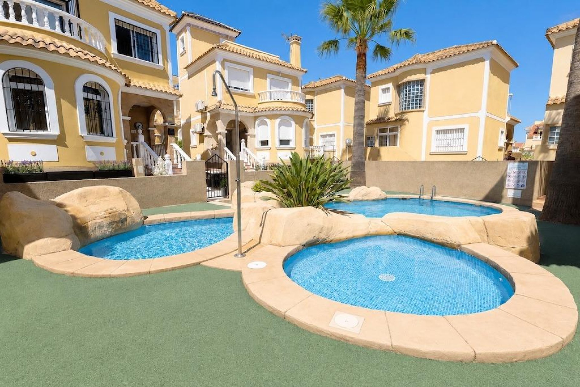 Segunda mano - Villa -
Orihuela Costa - Costa Blanca
