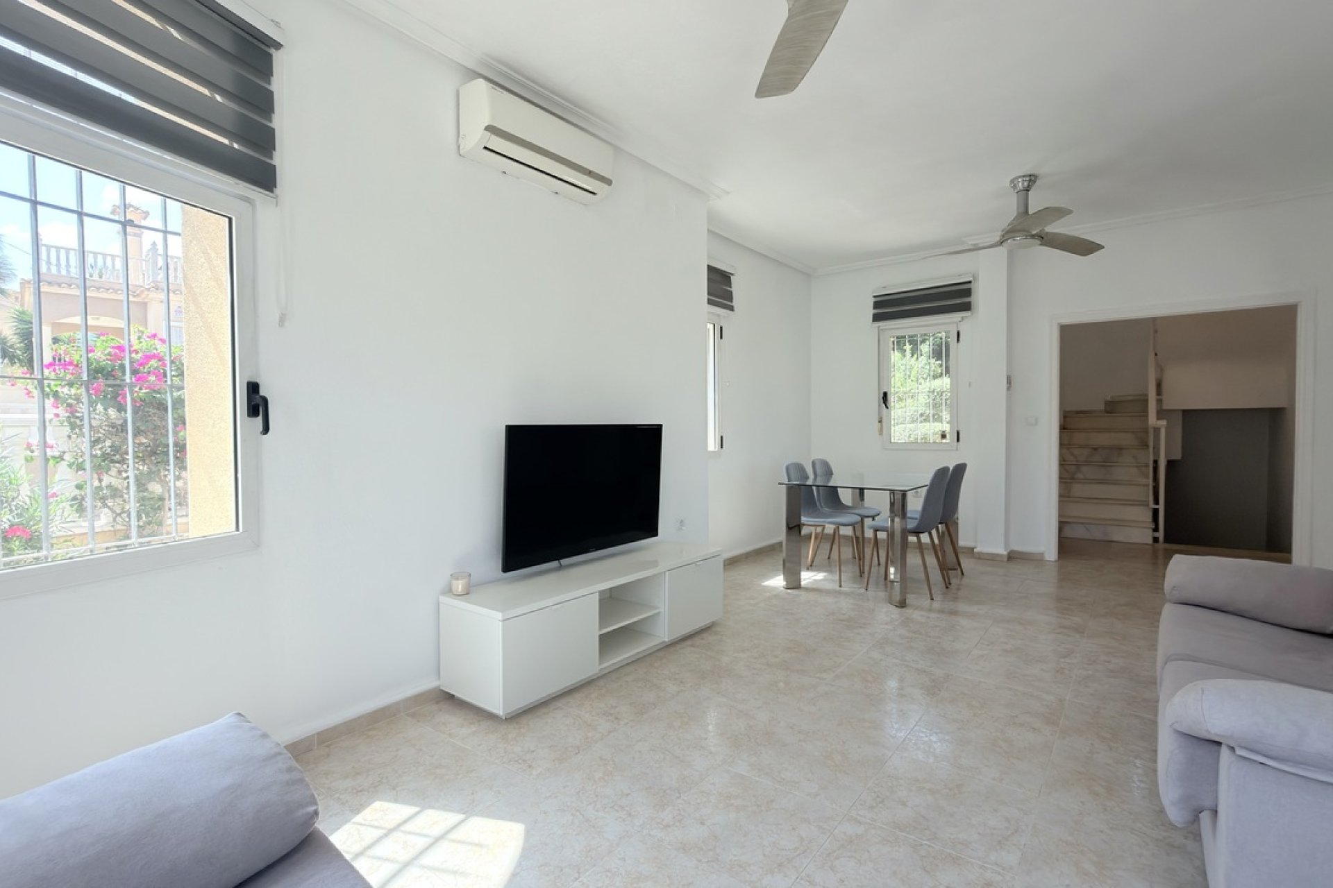 Segunda mano - Villa -
Orihuela Costa - Costa Blanca