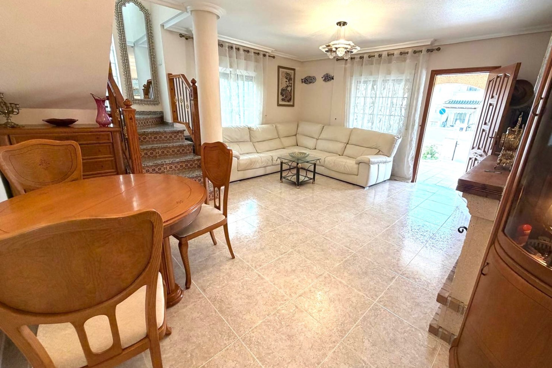 Segunda mano - Villa -
Orihuela Costa - Costa Blanca
