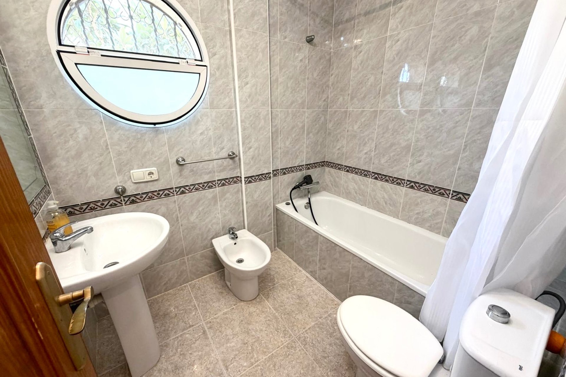 Segunda mano - Villa -
Orihuela Costa - Costa Blanca