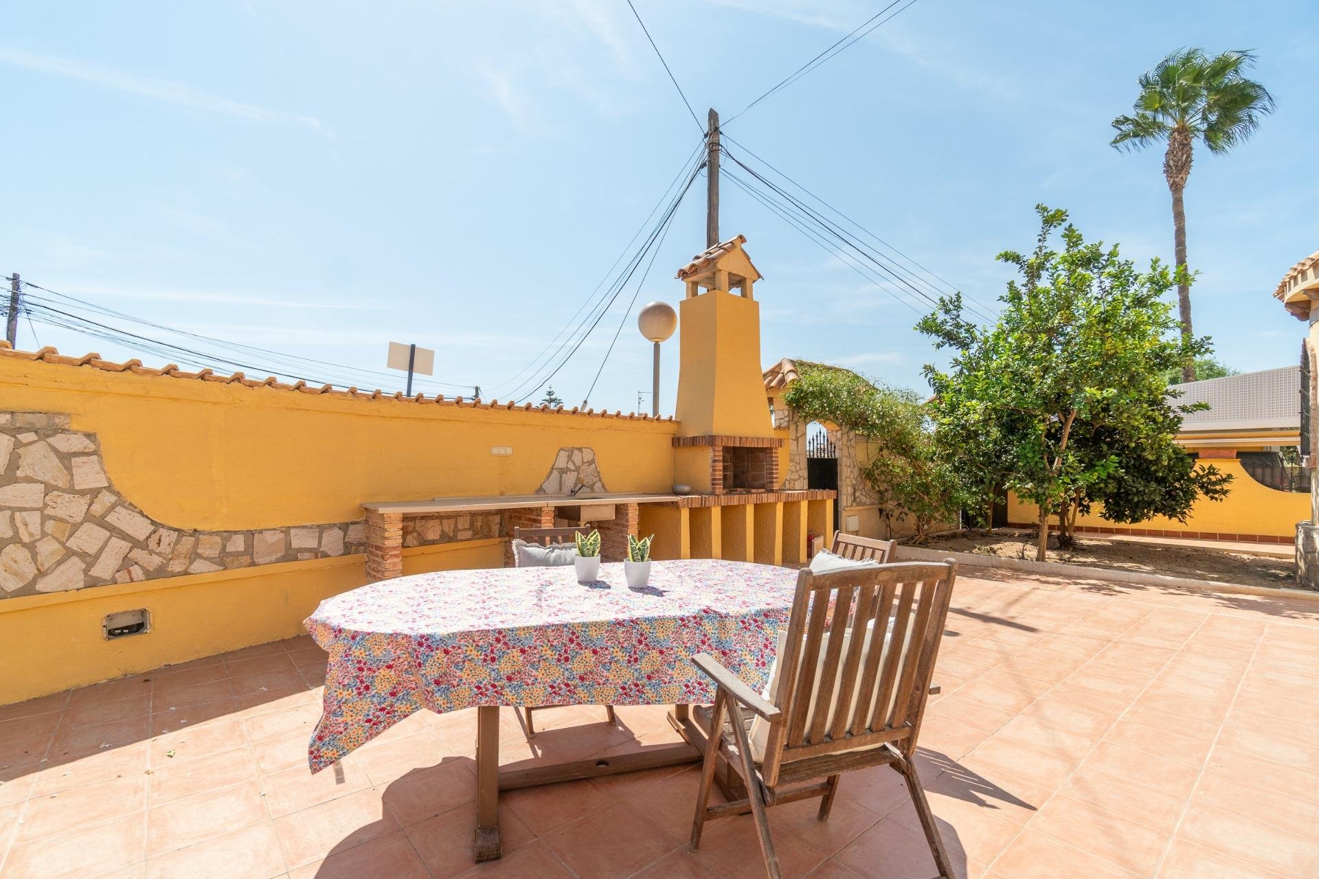 Segunda mano - Villa -
Orihuela Costa - La Florida