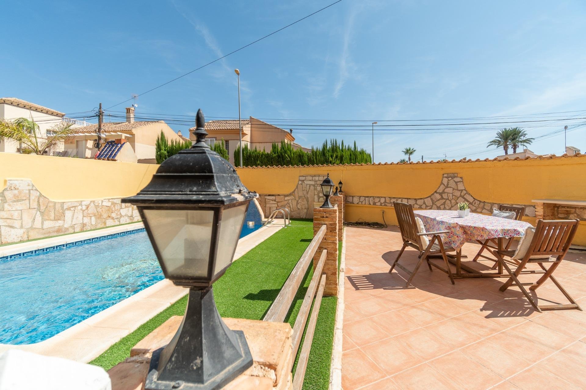 Segunda mano - Villa -
Orihuela Costa - La Florida