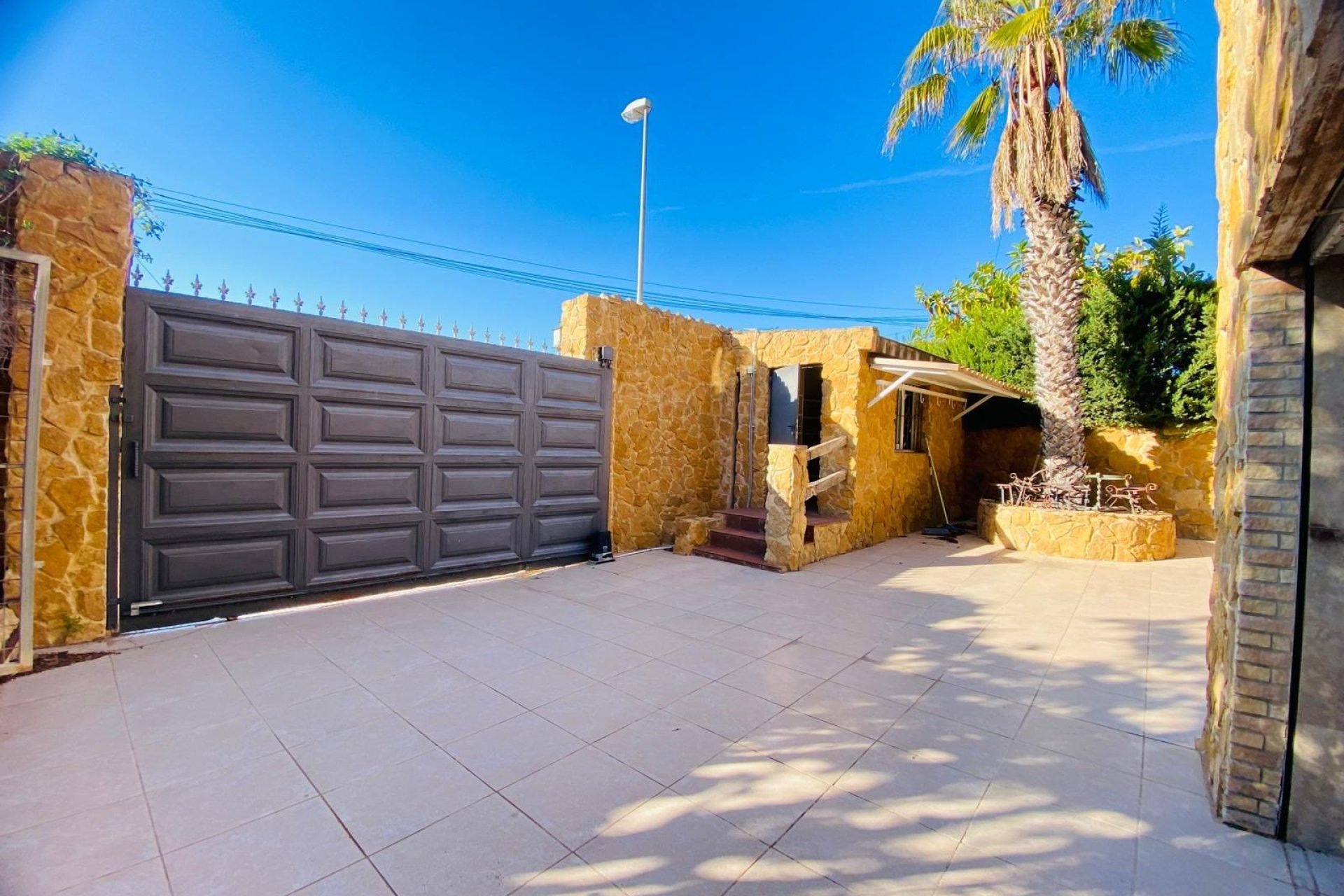 Segunda mano - Villa -
Orihuela Costa - La Florida