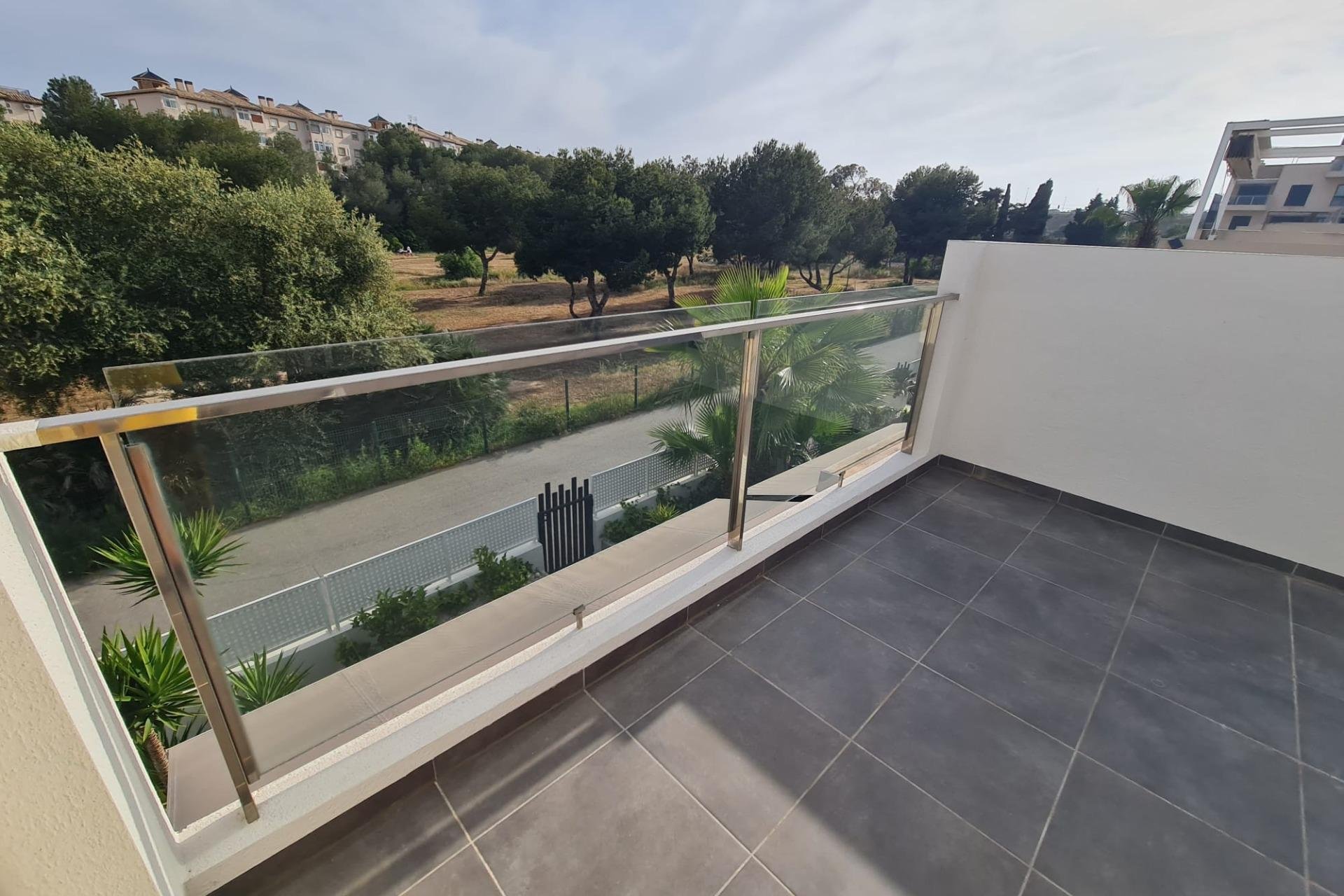 Segunda mano - Villa -
Orihuela Costa - La Regia