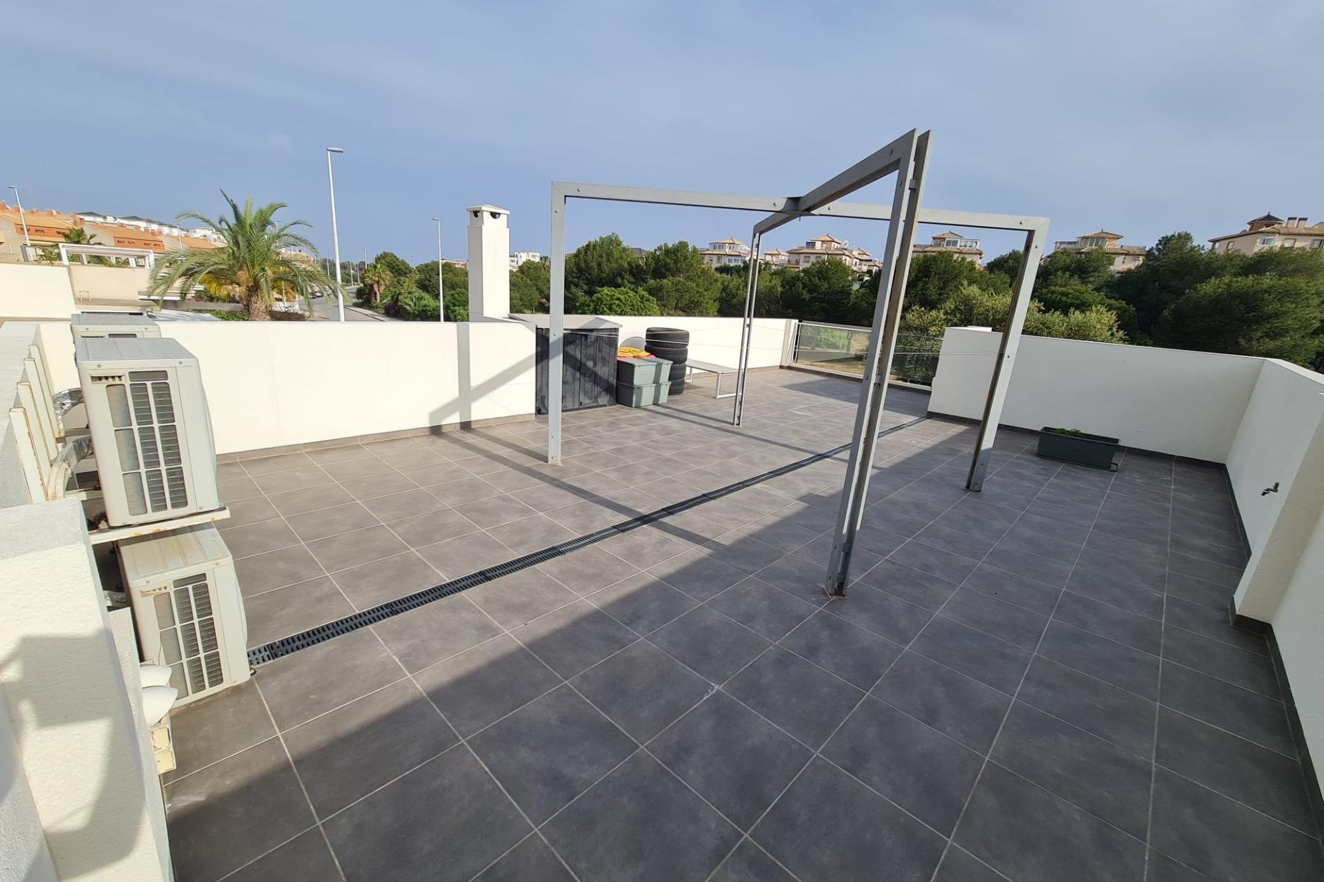 Segunda mano - Villa -
Orihuela Costa - La Regia