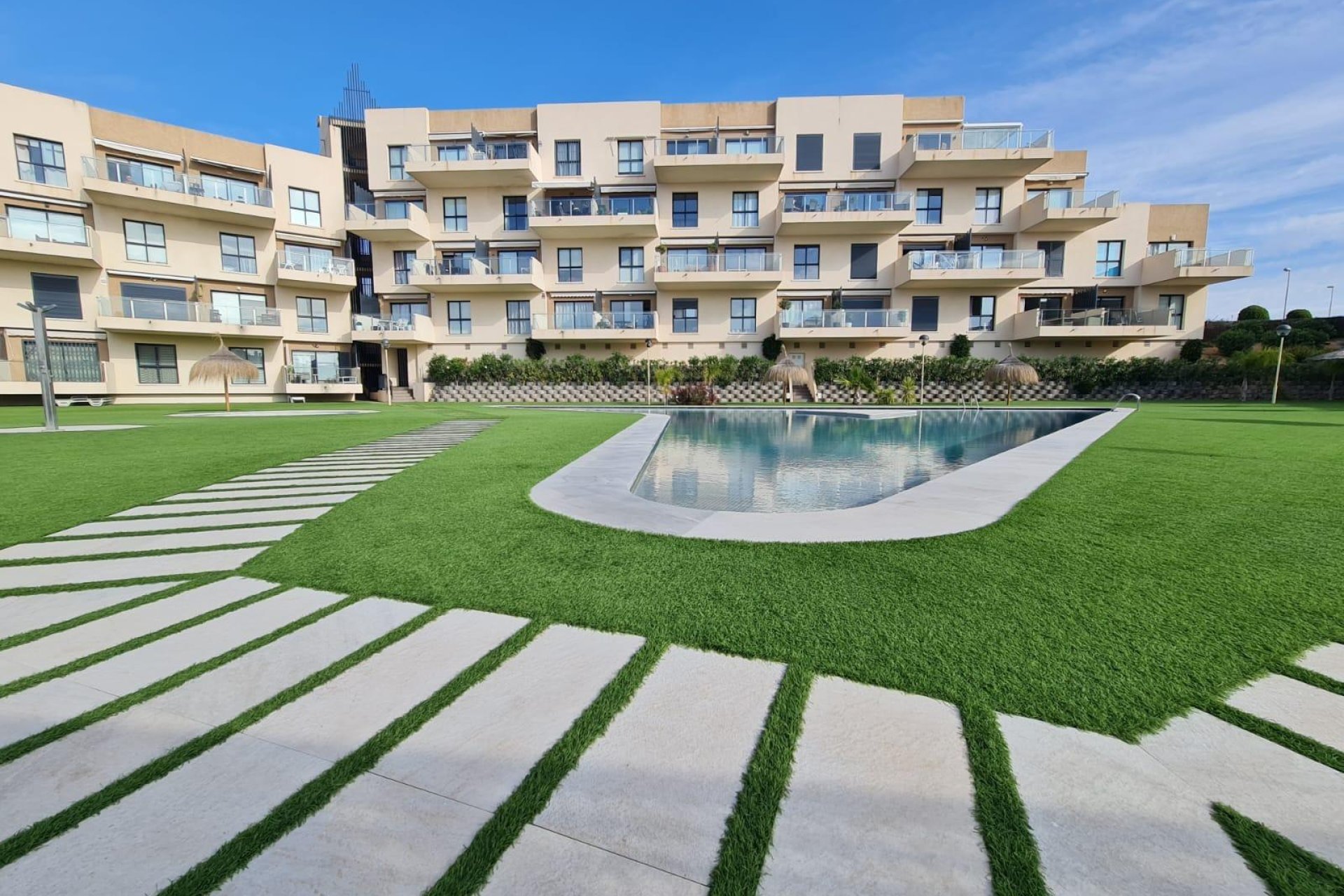 Segunda mano - Villa -
Orihuela Costa - La Regia