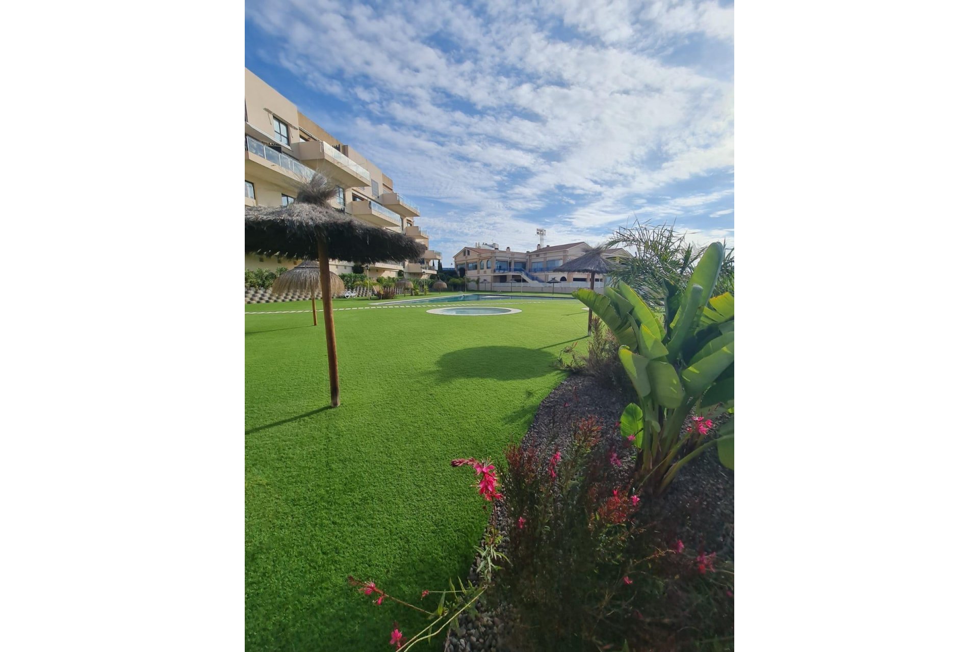 Segunda mano - Villa -
Orihuela Costa - La Regia