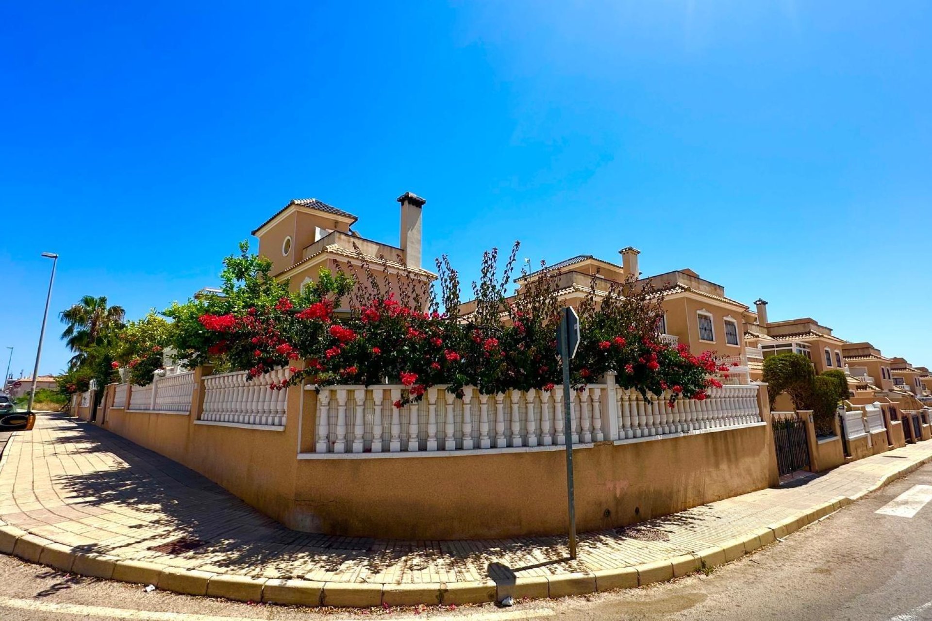 Segunda mano - Villa -
Orihuela Costa - La Regia