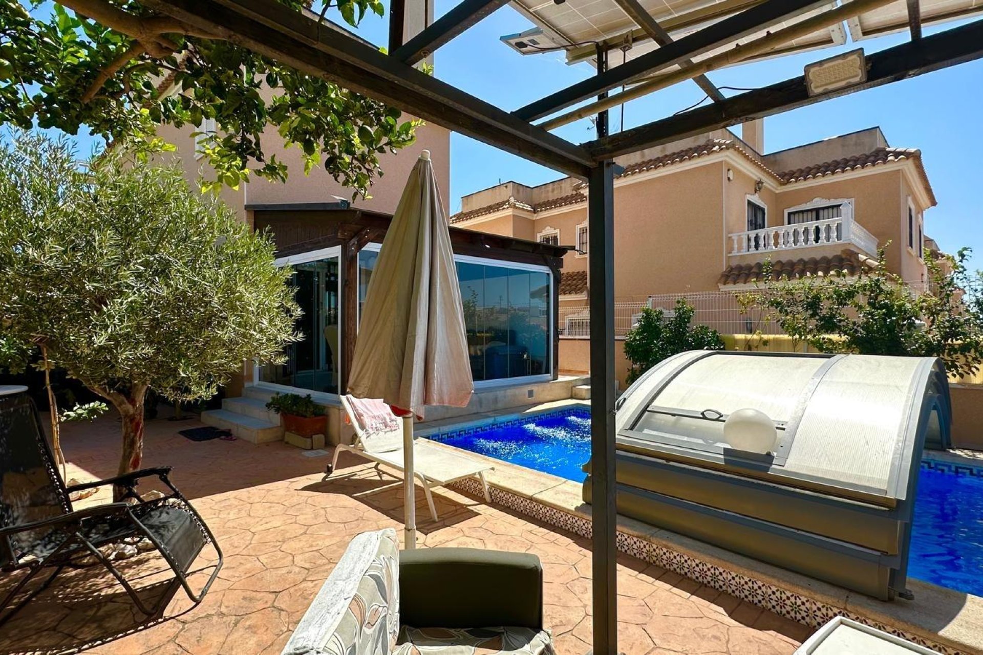 Segunda mano - Villa -
Orihuela Costa - La Regia