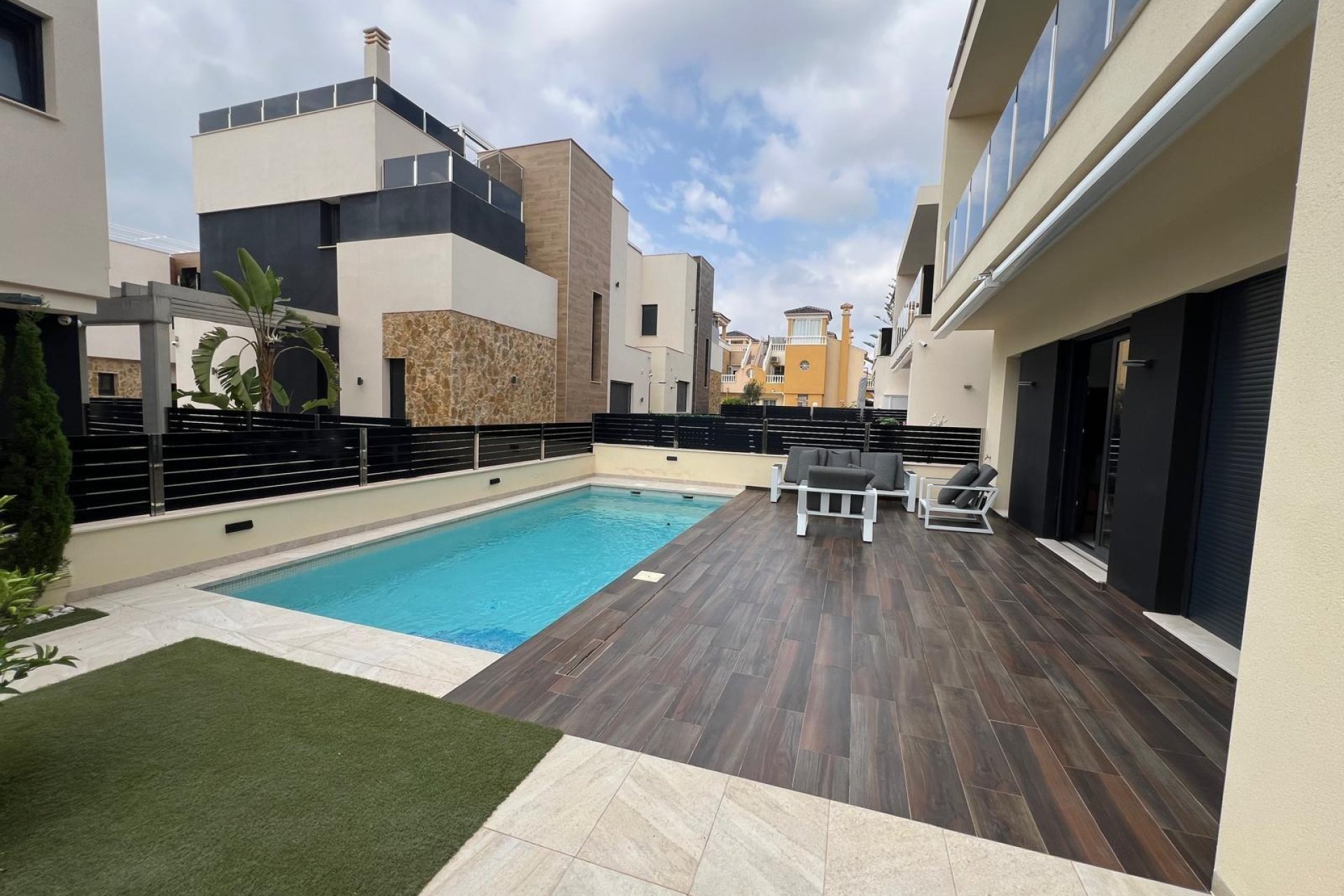 Segunda mano - Villa -
Orihuela Costa - Lomas de Cabo Roig
