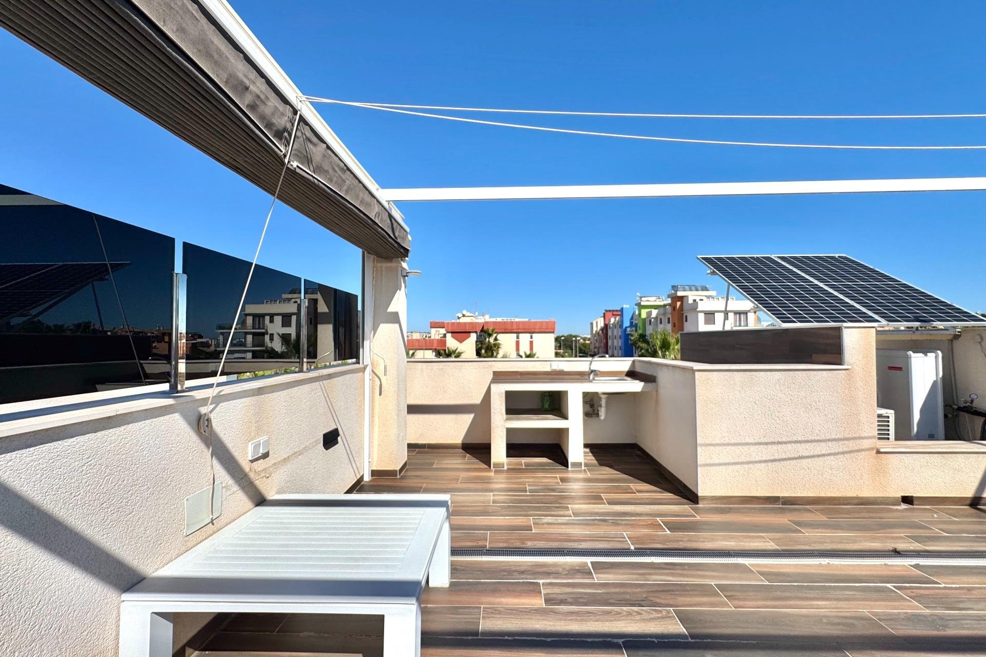 Segunda mano - Villa -
Orihuela Costa - Lomas de Cabo Roig