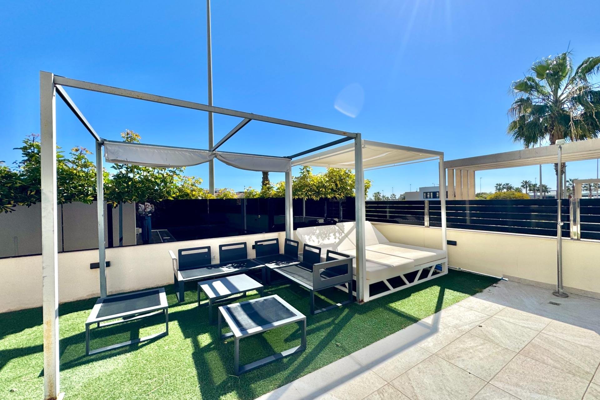 Segunda mano - Villa -
Orihuela Costa - Lomas de Cabo Roig