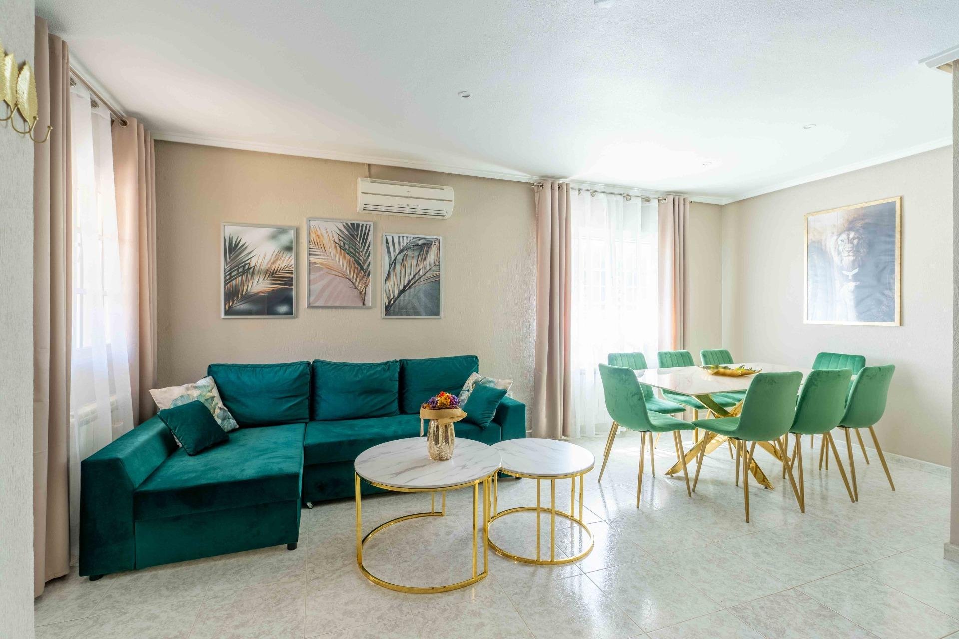 Segunda mano - Villa -
Orihuela Costa - Punta Prima