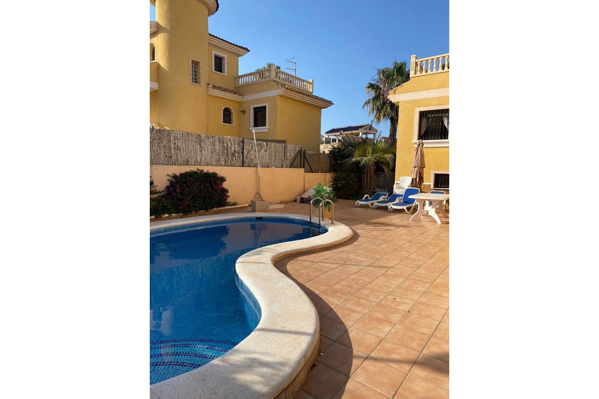 Segunda mano - Villa -
Orihuela Costa - Villamartín-las Filipinas