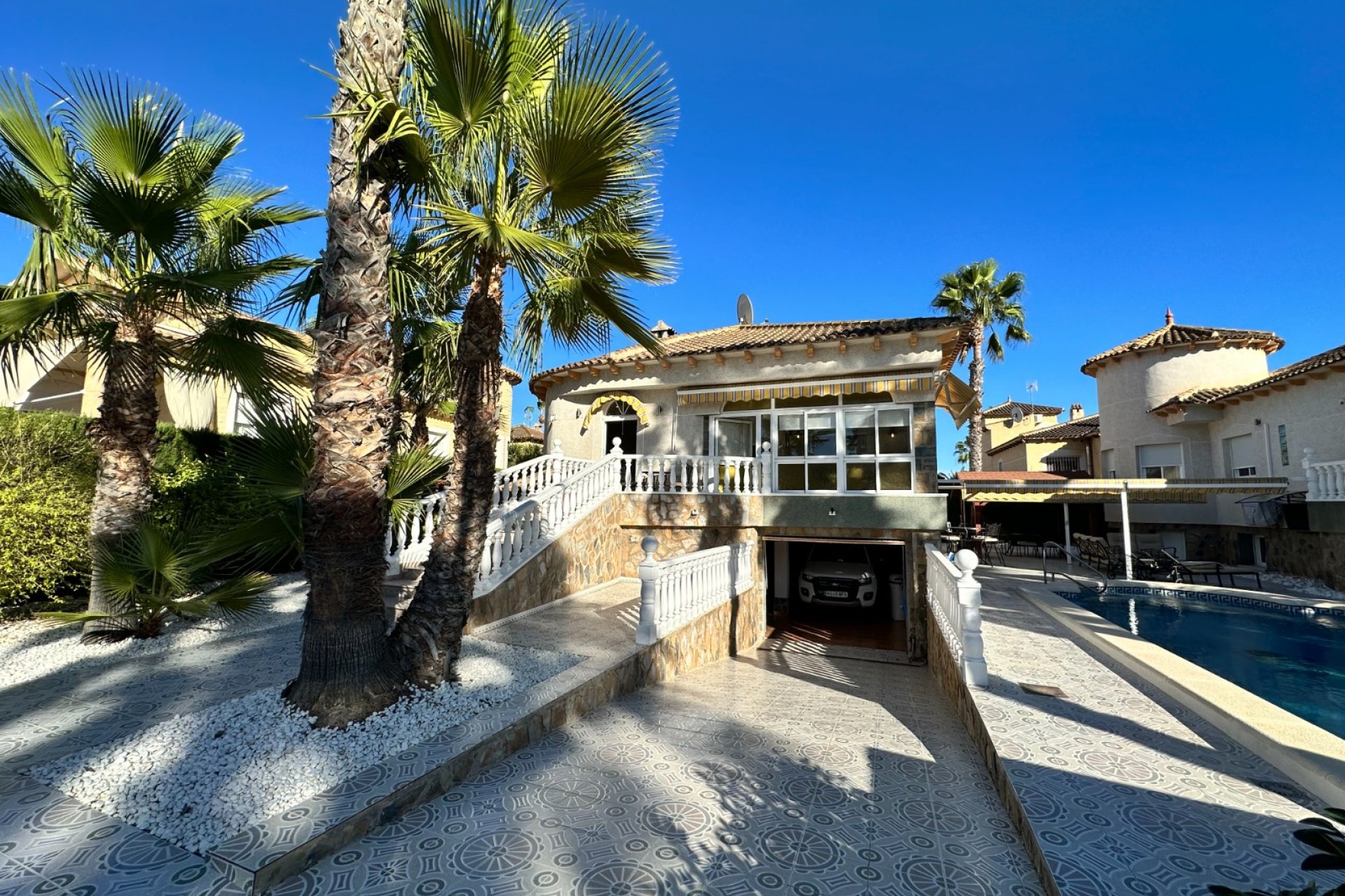 Segunda mano - Villa -
Orihuela - Inland