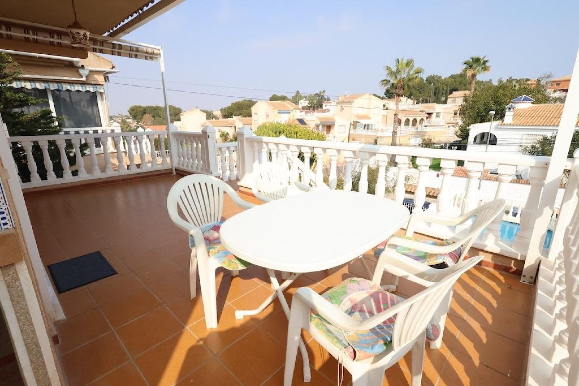 Segunda mano - Villa -
Orihuela - Inland