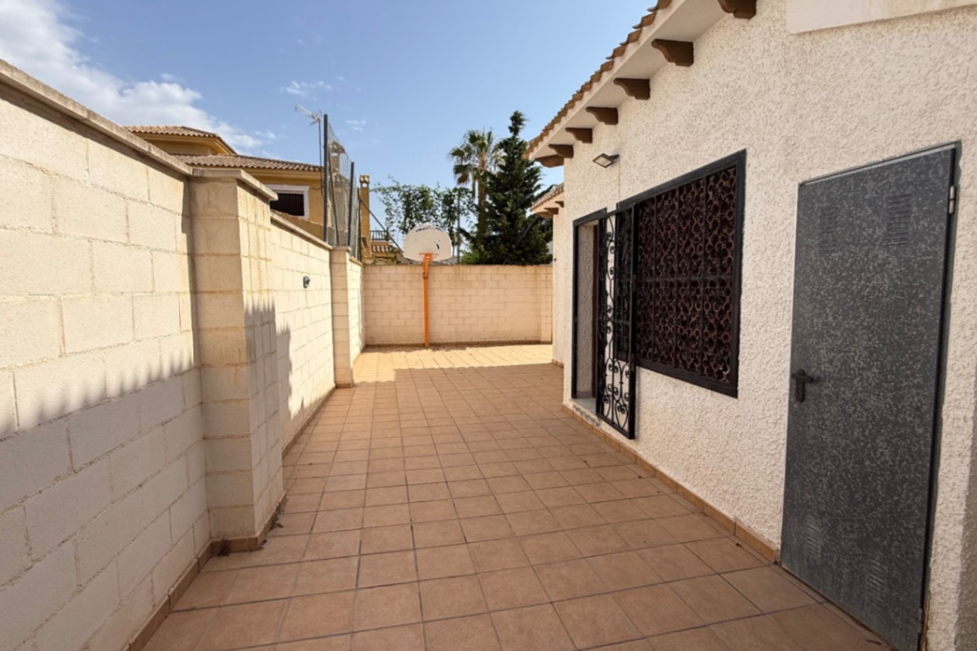 Segunda mano - Villa -
Orihuela - Inland