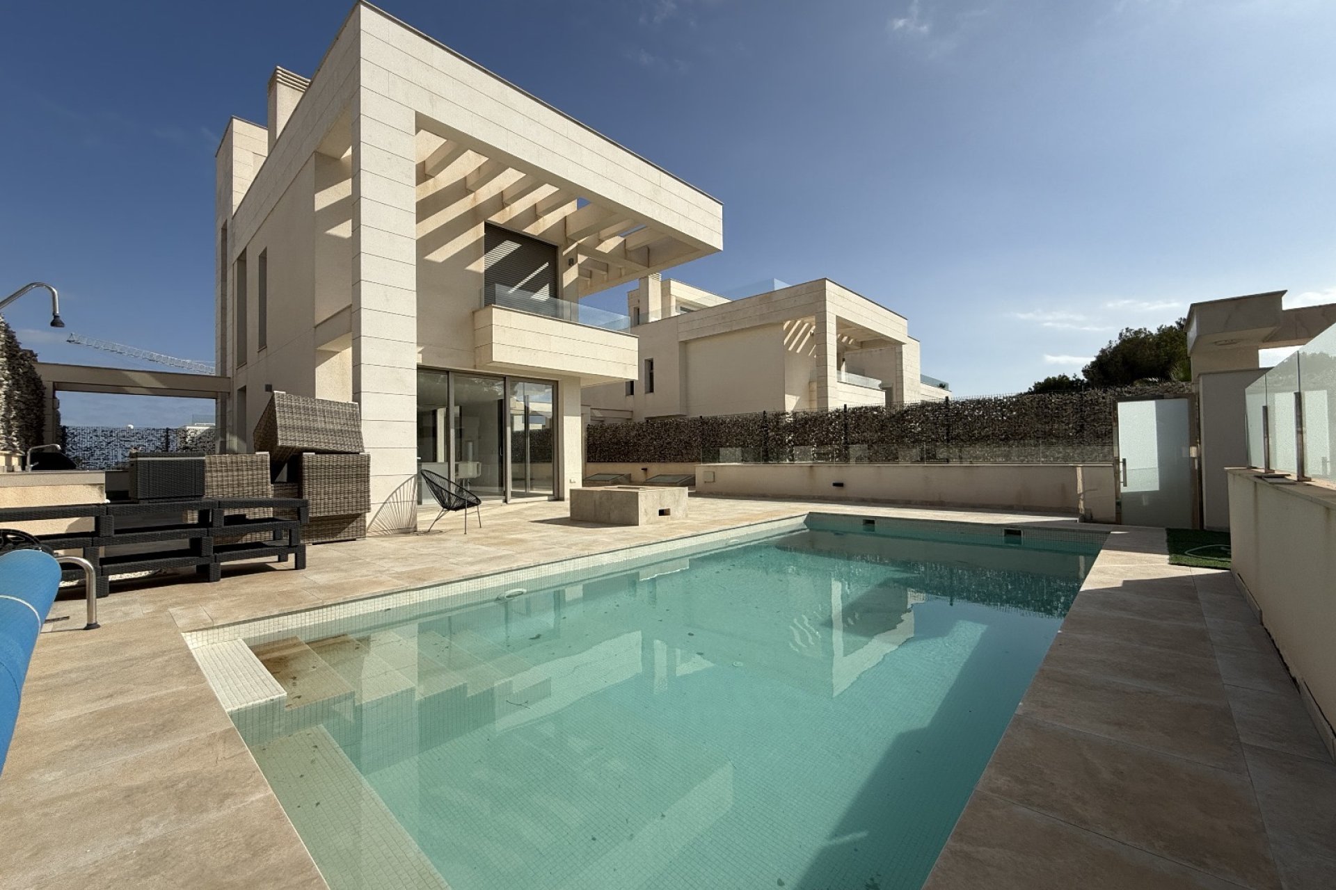 Segunda mano - Villa -
Orihuela - Inland