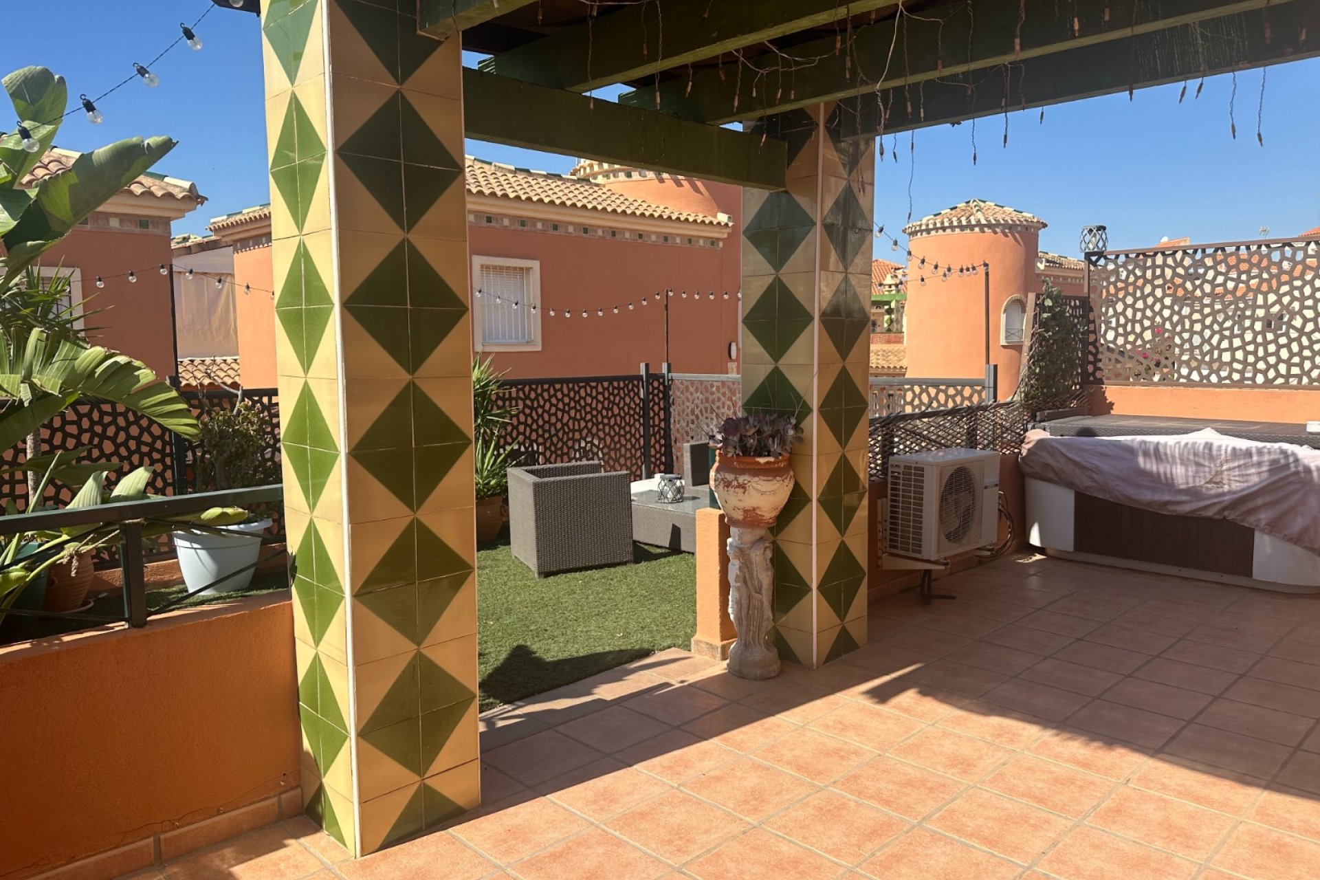 Segunda mano - Villa -
Orihuela - Inland