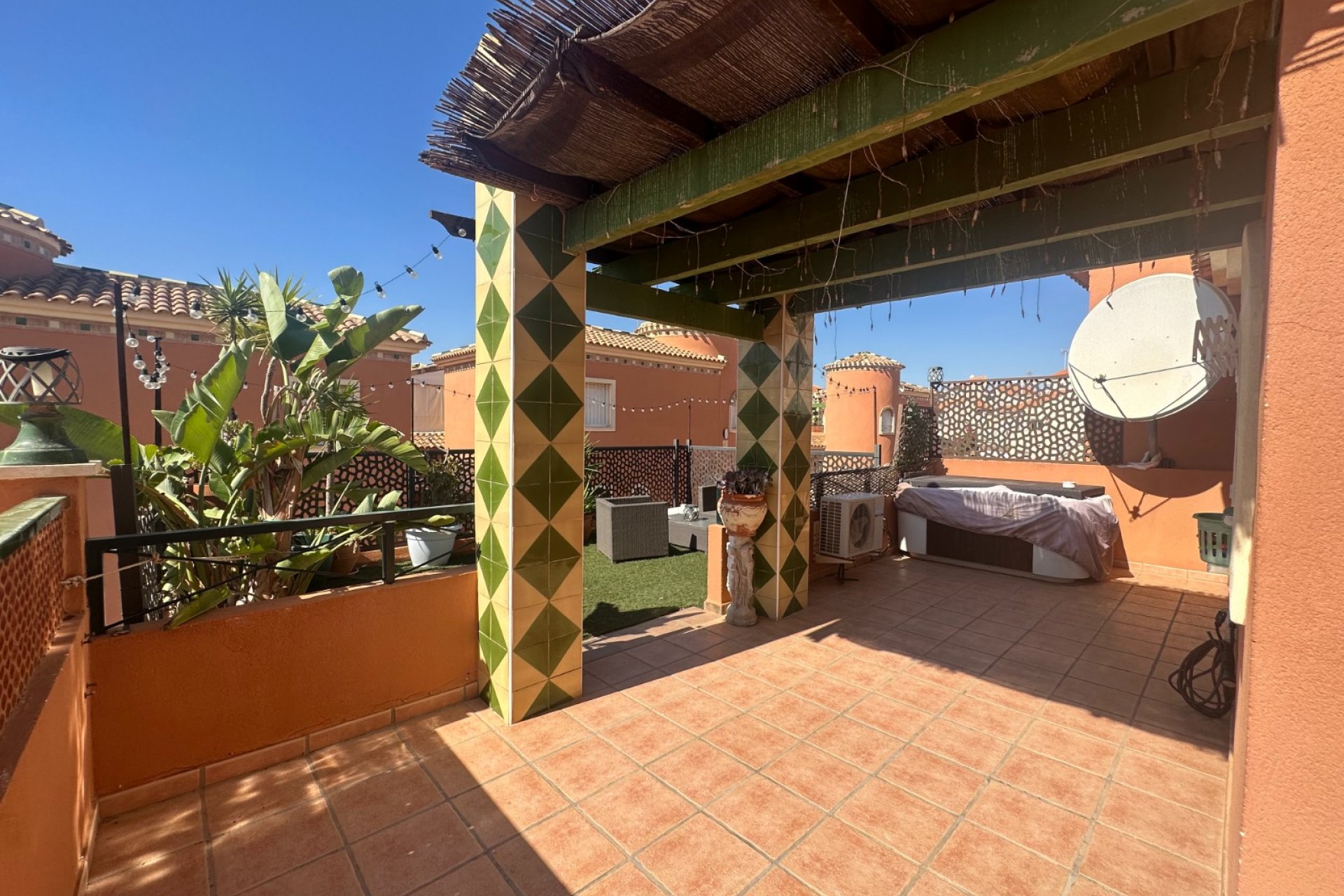 Segunda mano - Villa -
Orihuela - Inland